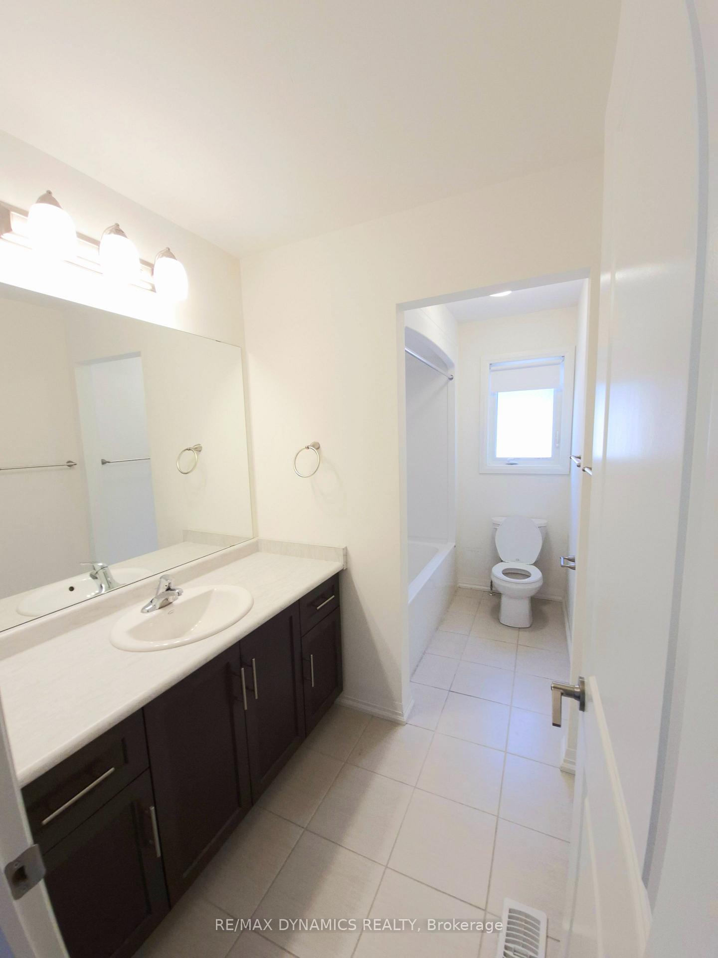Photo 7 of 51 Bur Oak Drive, Thorold, Confederation Heights — HOMEH