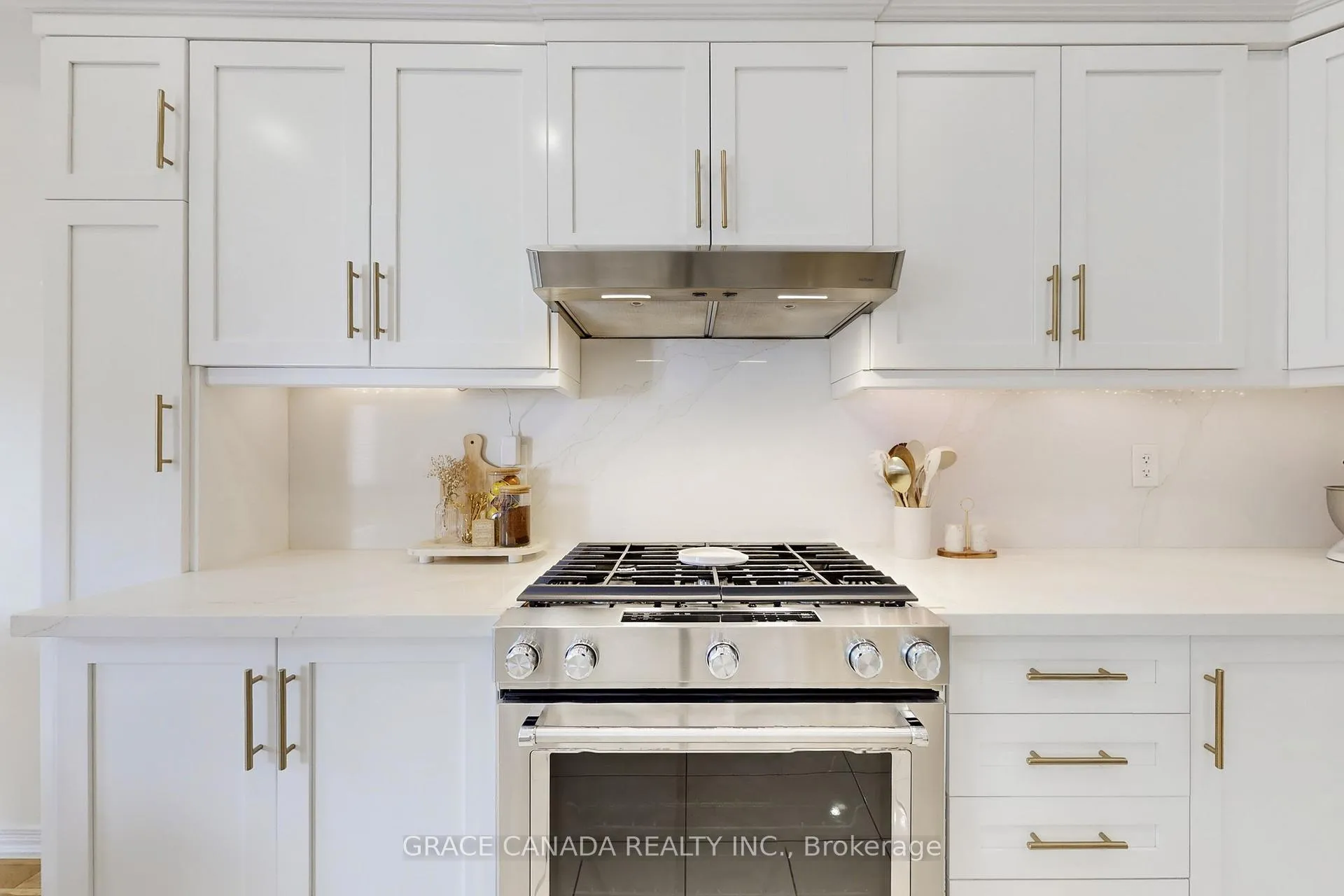 Photo 14 of 43 Bankfield Crescent, Hamilton, Stoney Creek Mountain — HOMEH