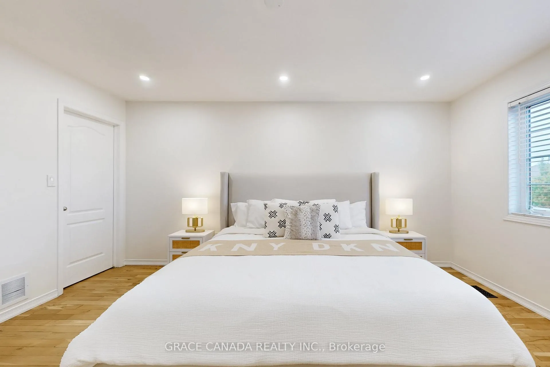 Photo 29 of 43 Bankfield Crescent, Hamilton, Stoney Creek Mountain — HOMEH