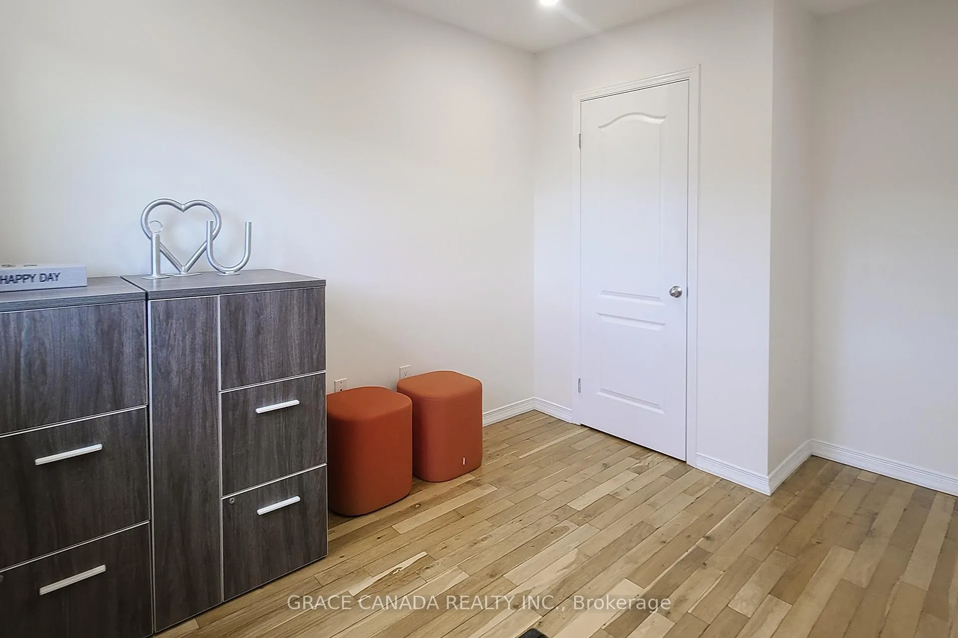 Photo 37 of 43 Bankfield Crescent, Hamilton, Stoney Creek Mountain — HOMEH