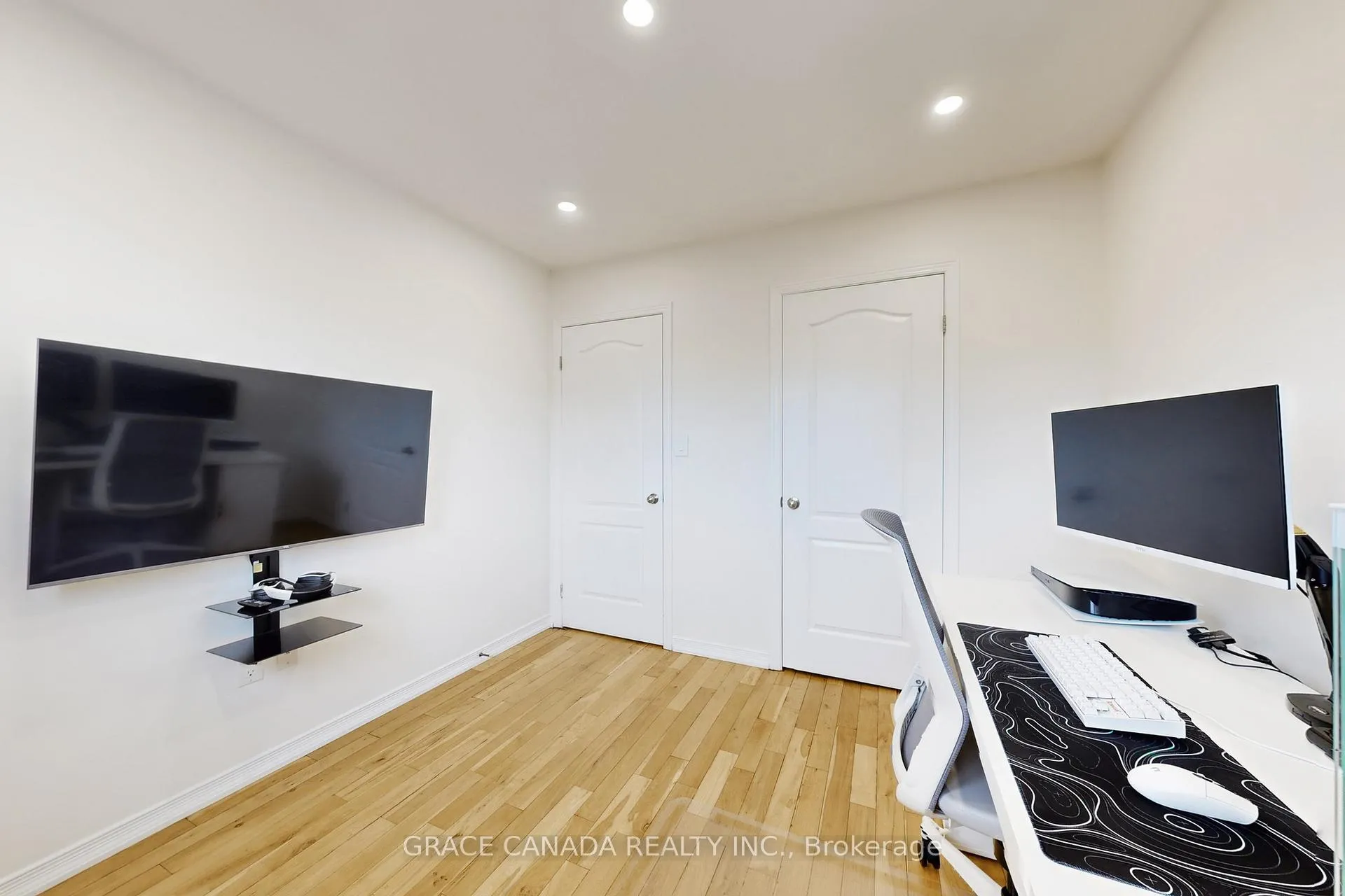 Photo 40 of 43 Bankfield Crescent, Hamilton, Stoney Creek Mountain — HOMEH