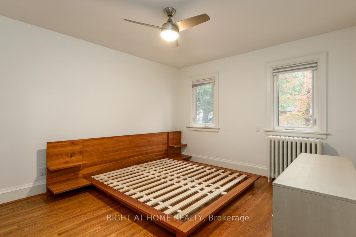 Photo 10 of 94 Roe Avenue, Toronto, Bedford Park-Nortown — HOMEH
