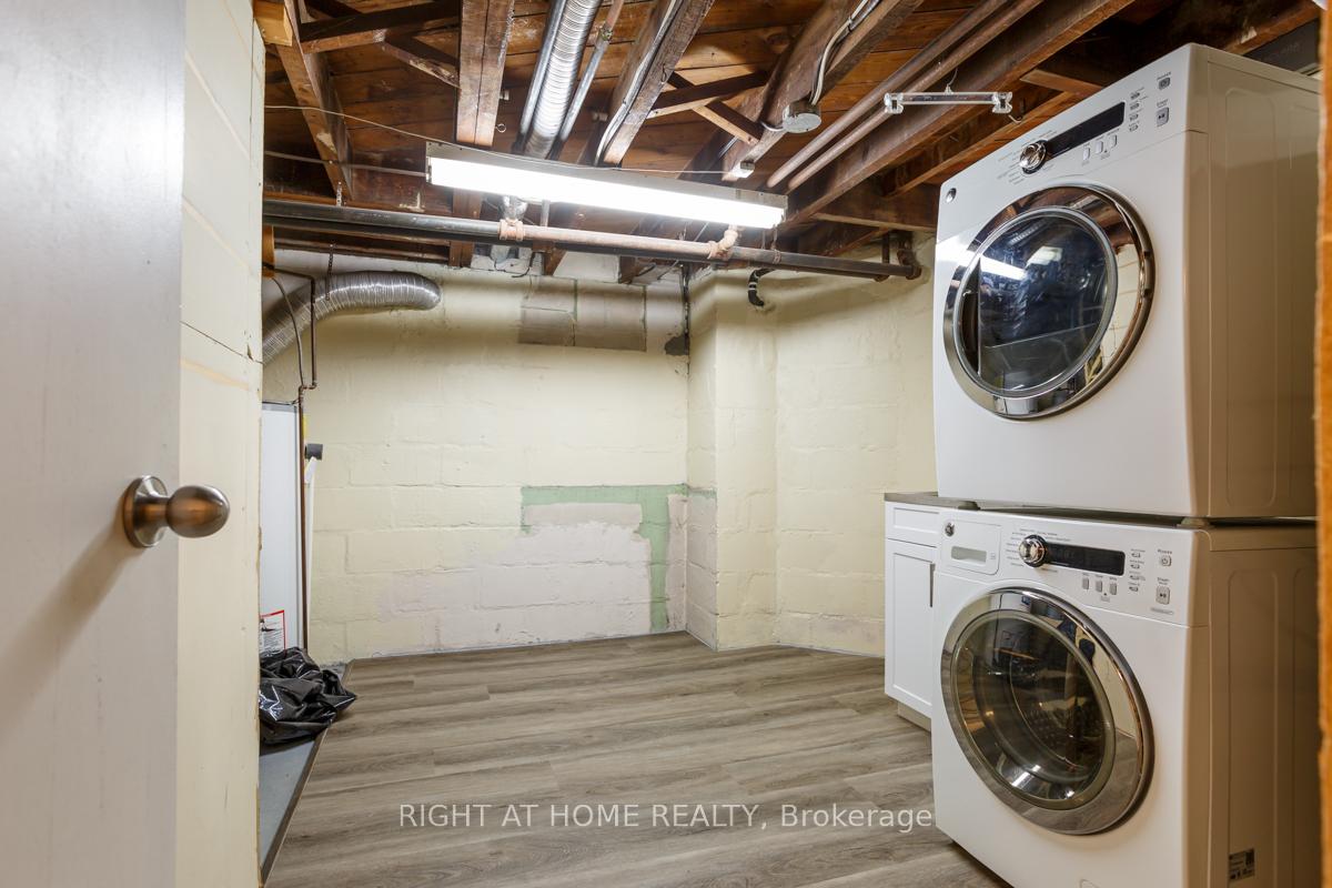 Photo 17 of 94 Roe Avenue, Toronto, Bedford Park-Nortown — HOMEH