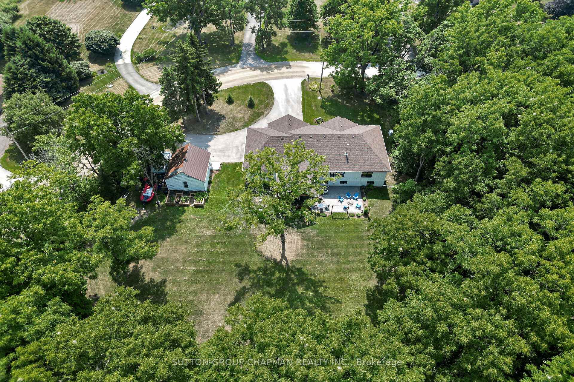 Photo 3 of 16554 Wyton Drive, Thames Centre, Rural Thames Centre — HOMEH