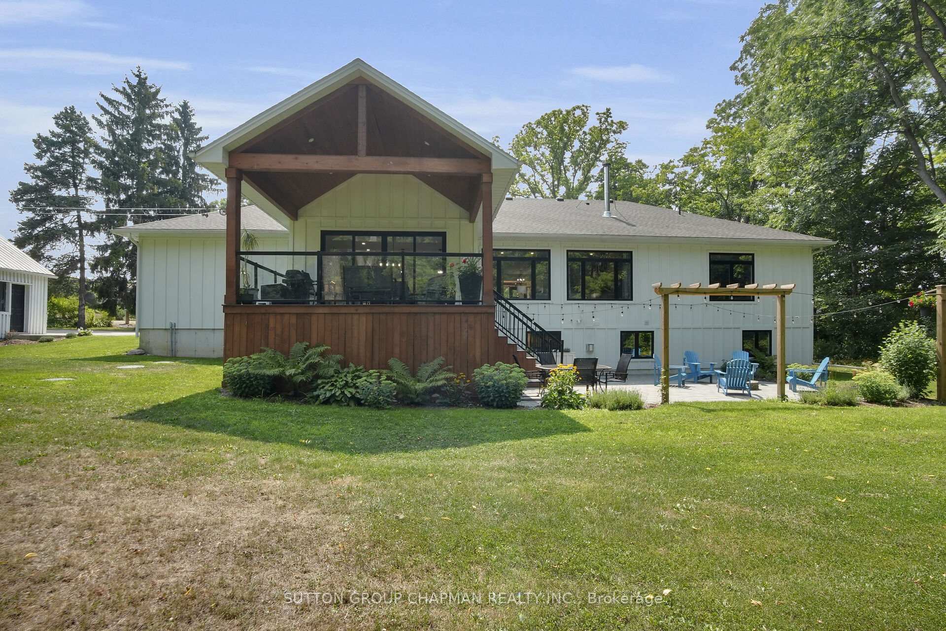 Photo 4 of 16554 Wyton Drive, Thames Centre, Rural Thames Centre — HOMEH