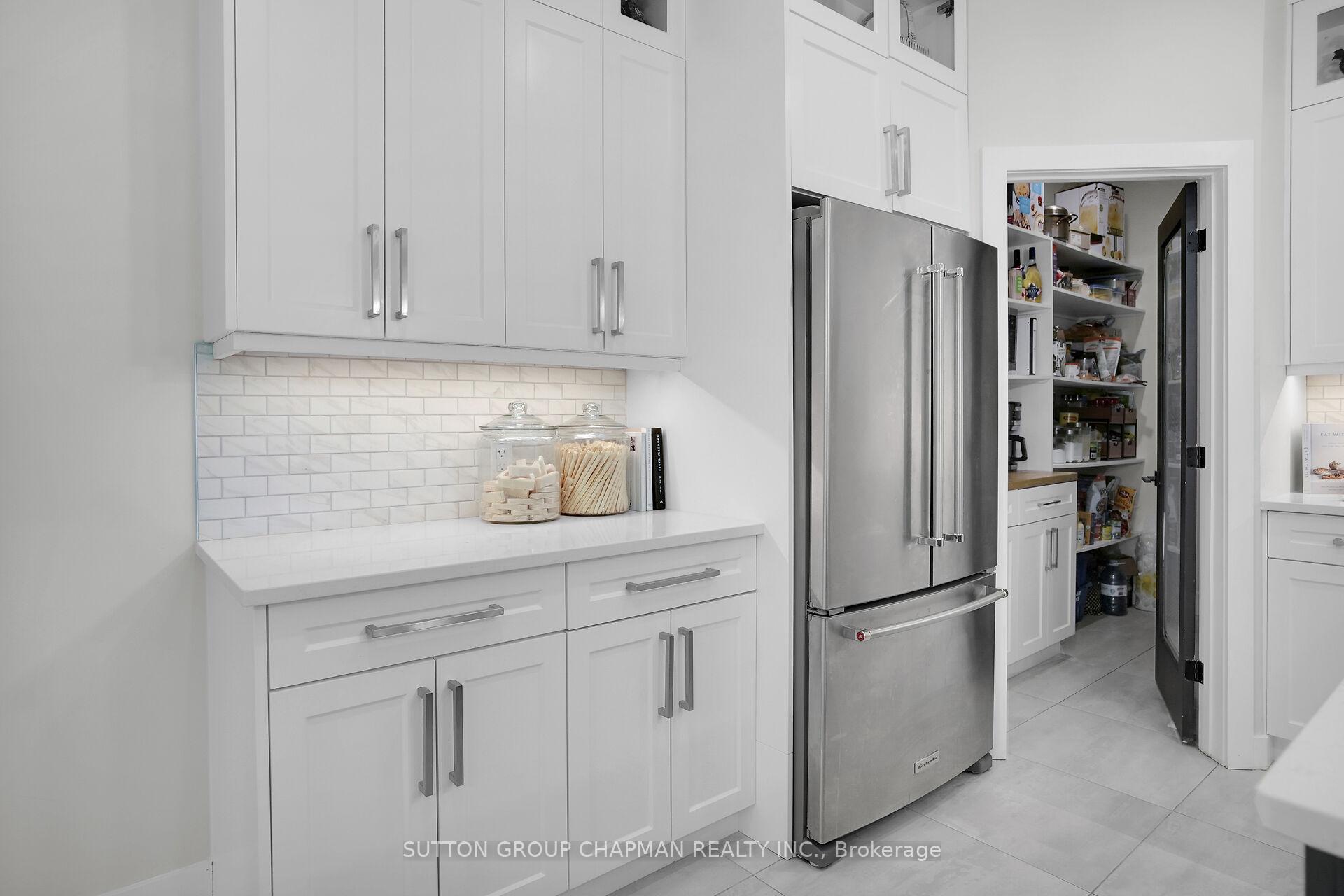 Photo 21 of 16554 Wyton Drive, Thames Centre, Rural Thames Centre — HOMEH