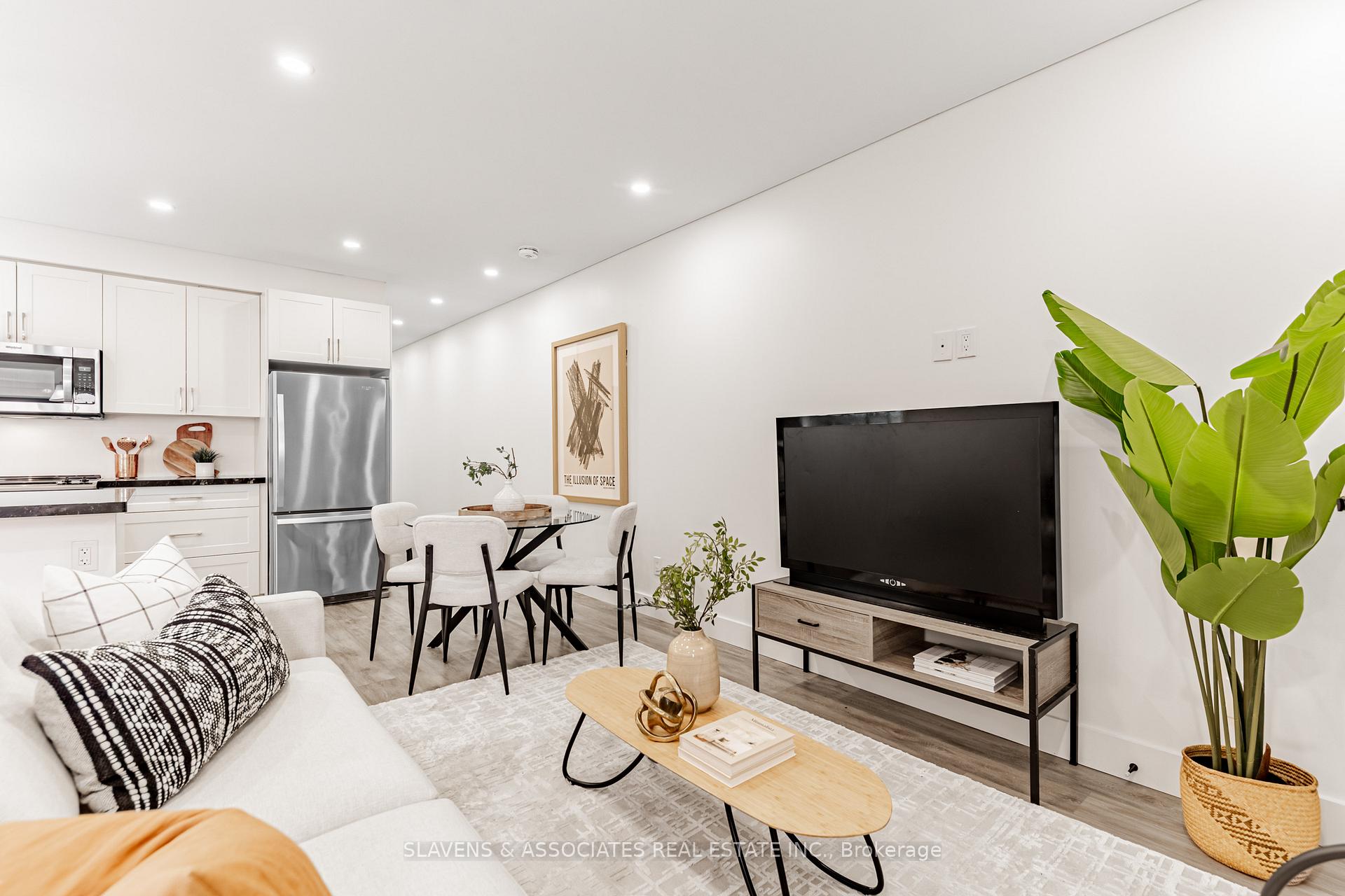 Photo 7 of 1088 Avenue Road, Toronto, Lawrence Park South — HOMEH