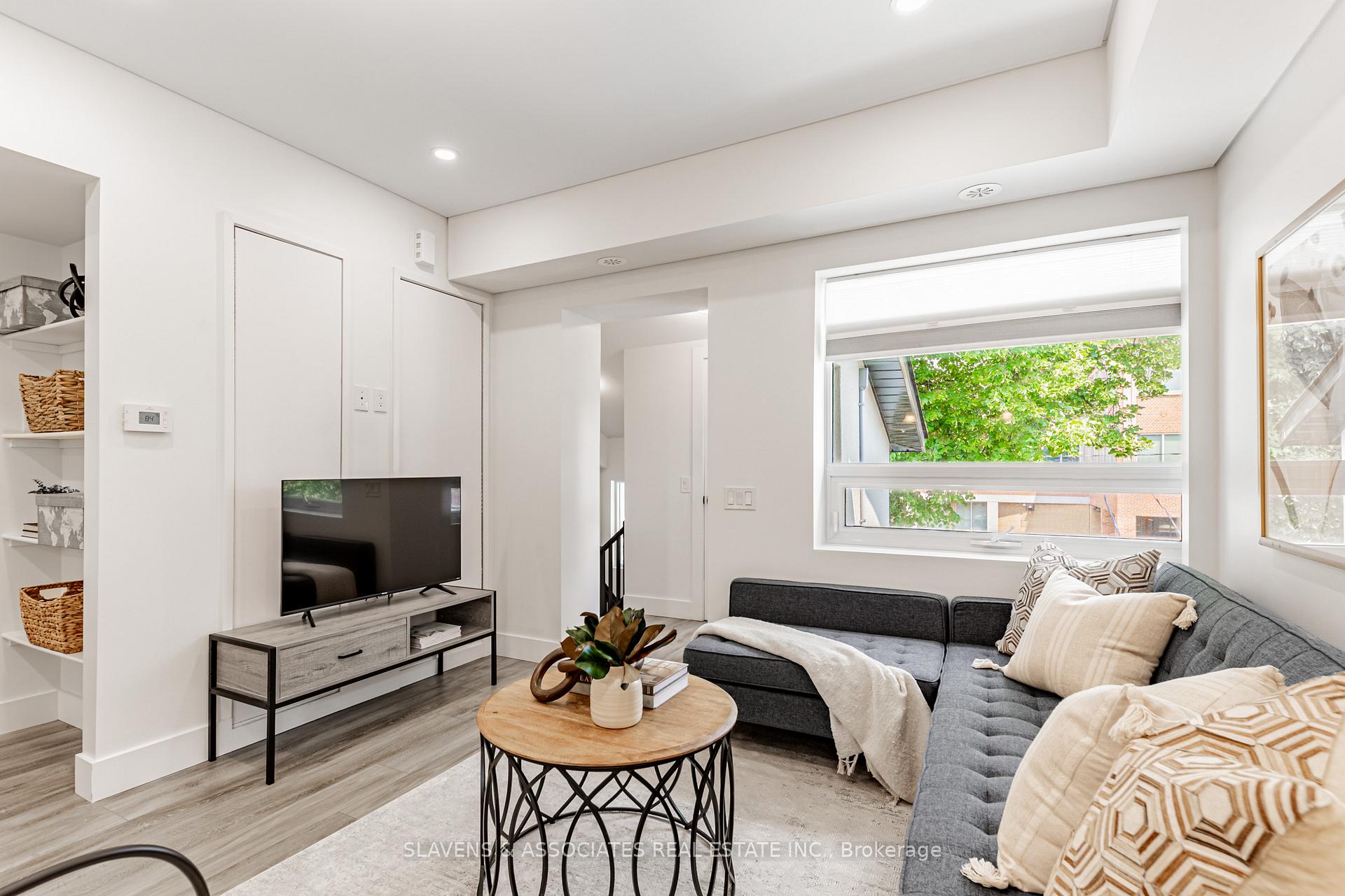 Photo 22 of 1088 Avenue Road, Toronto, Lawrence Park South — HOMEH