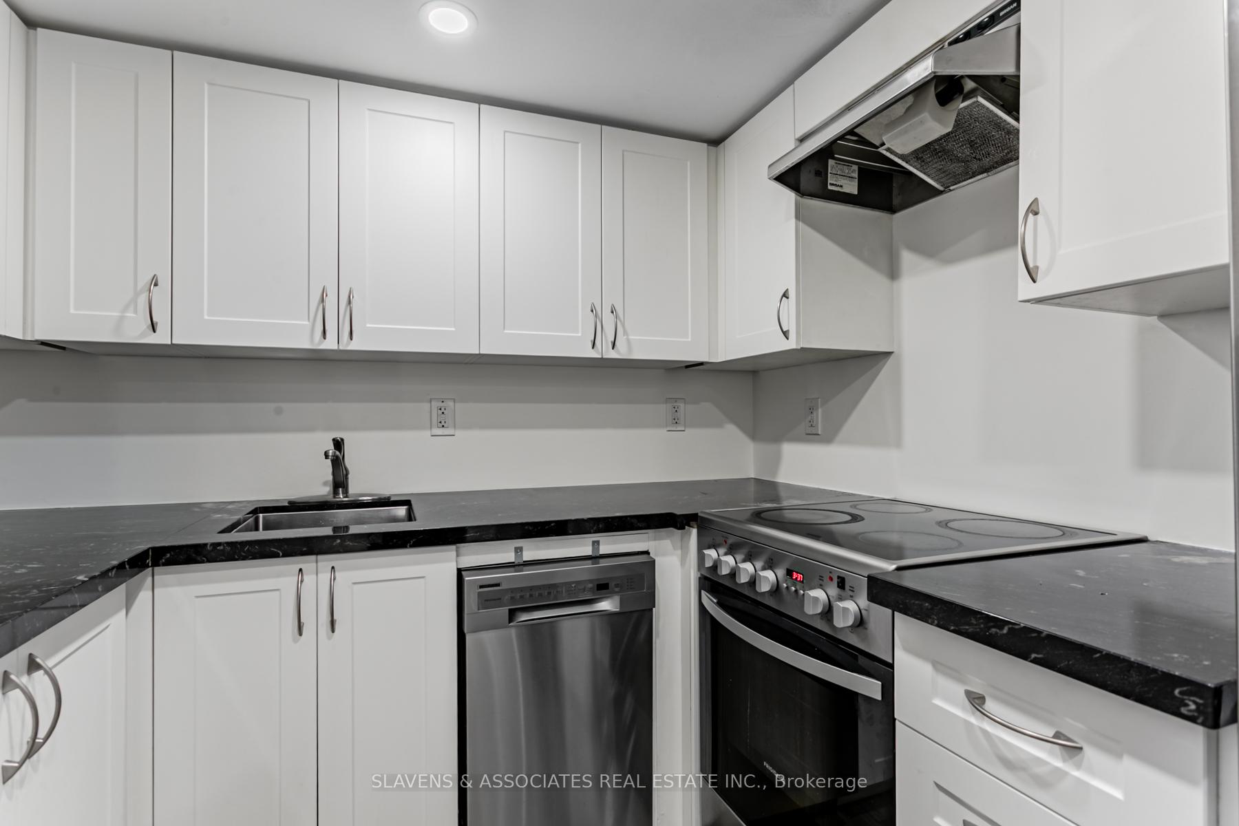 Photo 37 of 1088 Avenue Road, Toronto, Lawrence Park South — HOMEH