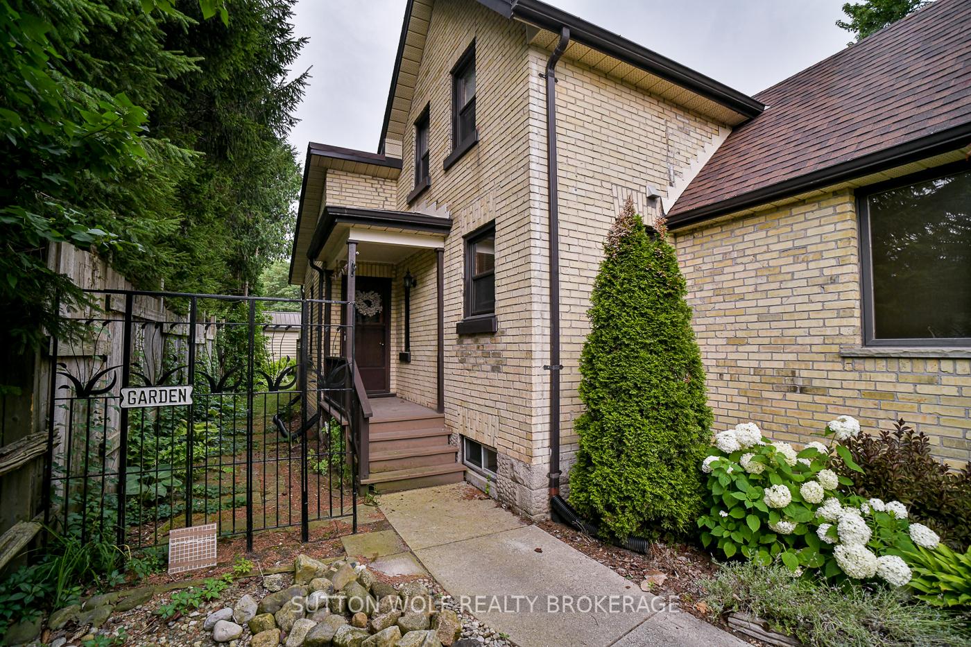 Photo 8 of 32 Arthur Street, Strathroy-Caradoc, NE — HOMEH
