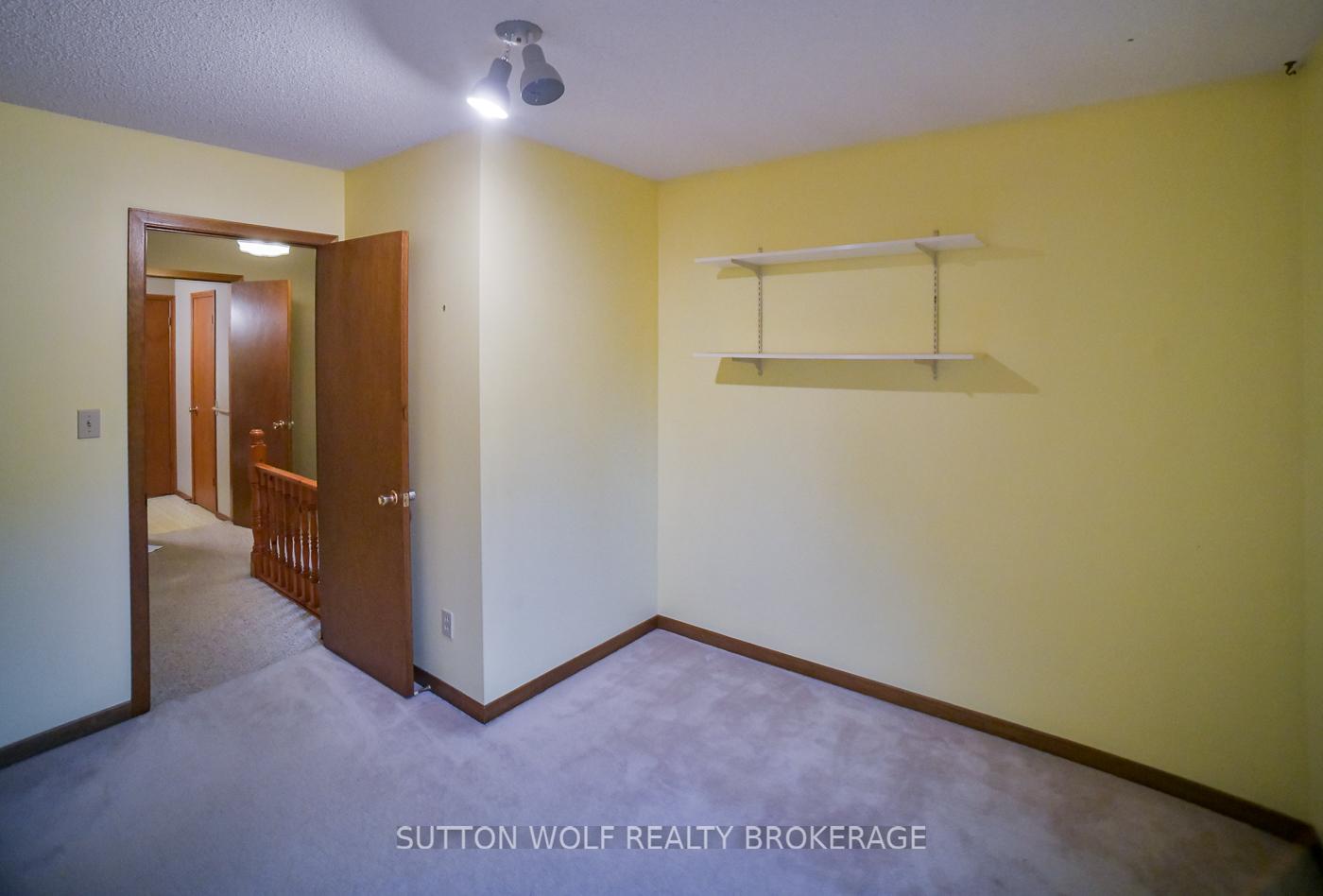 Photo 35 of 32 Arthur Street, Strathroy-Caradoc, NE — HOMEH