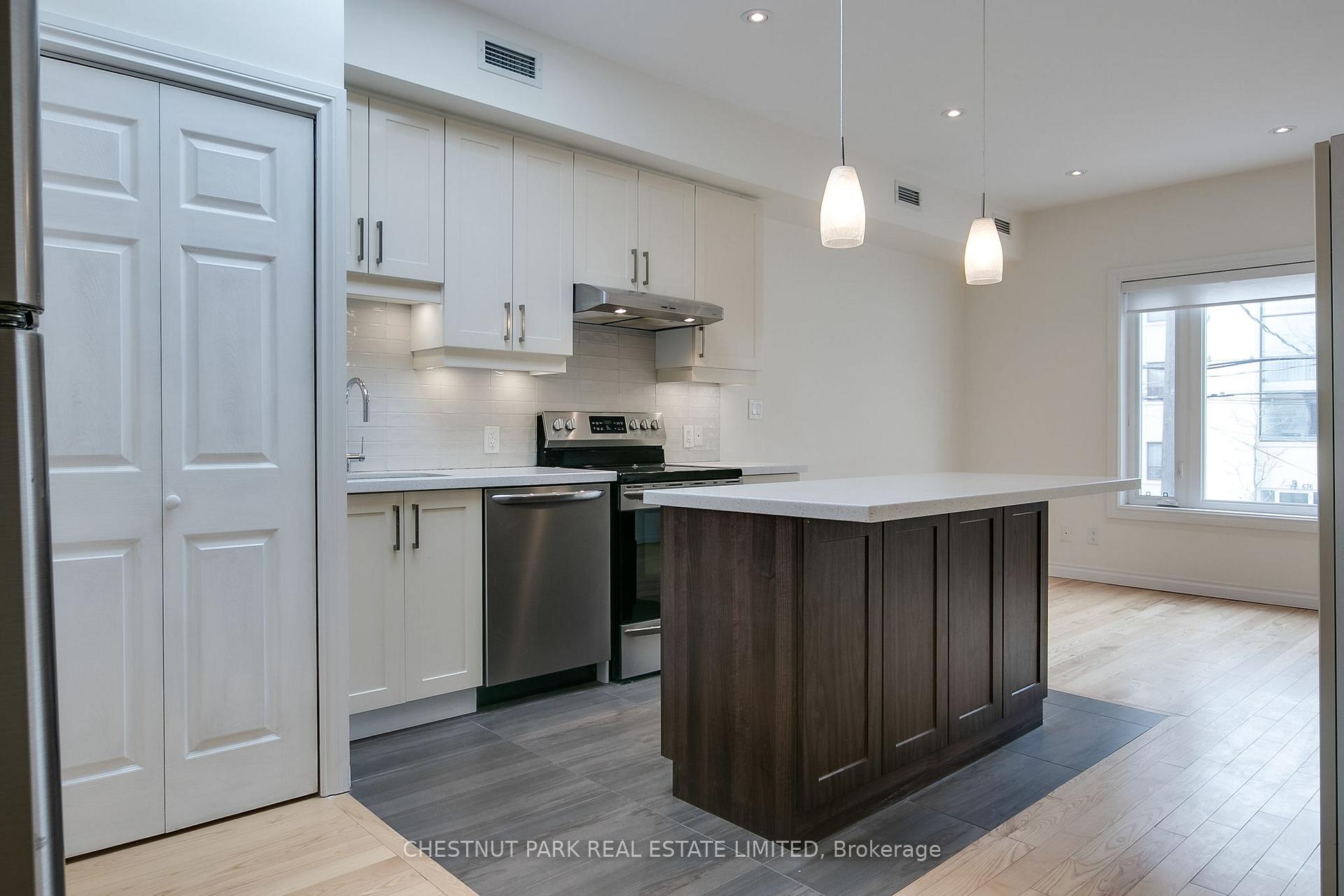Photo 14 of 681 Mount Pleasant Road, Toronto, Mount Pleasant East — HOMEH