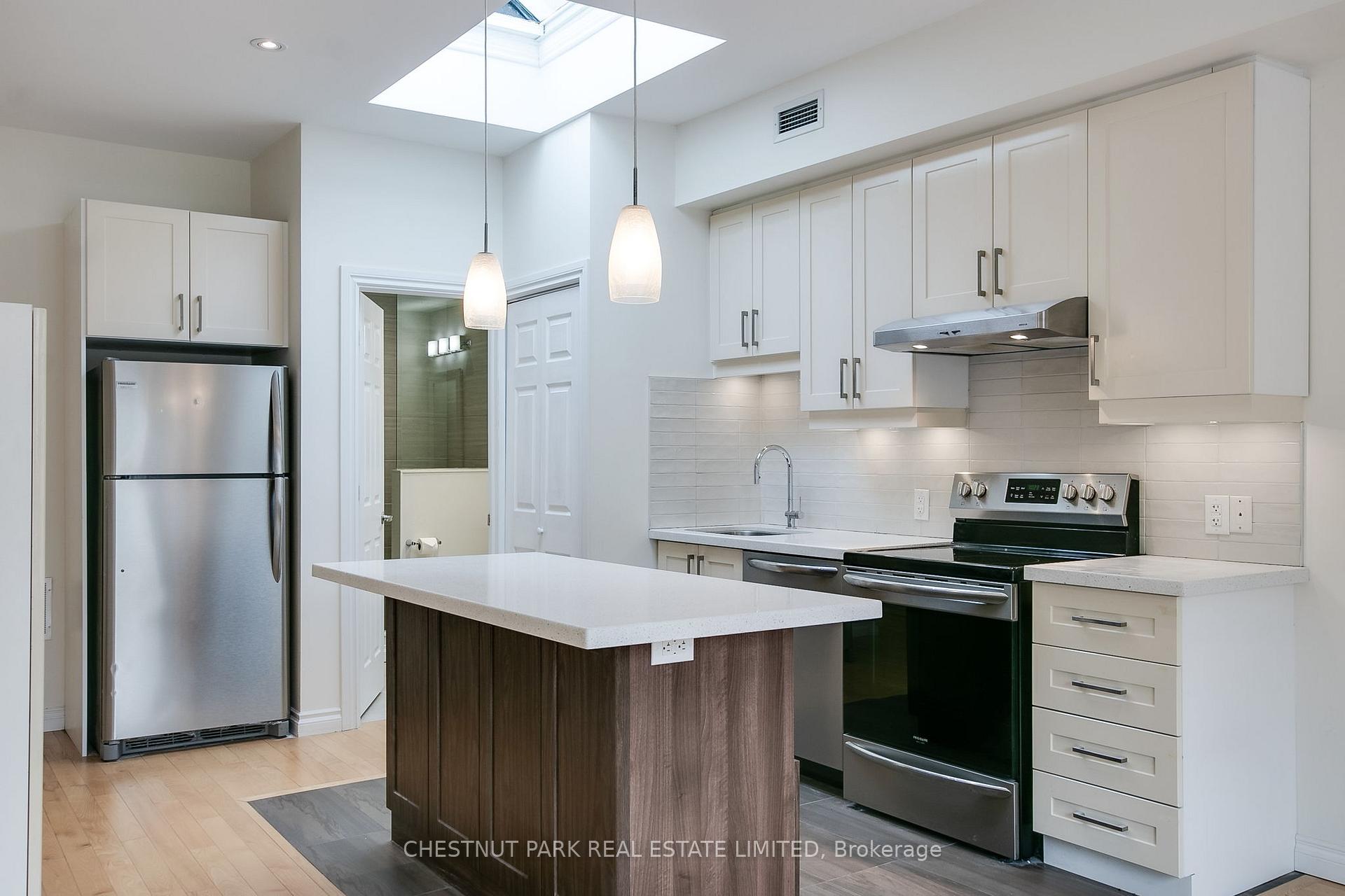 Photo 17 of 681 Mount Pleasant Road, Toronto, Mount Pleasant East — HOMEH