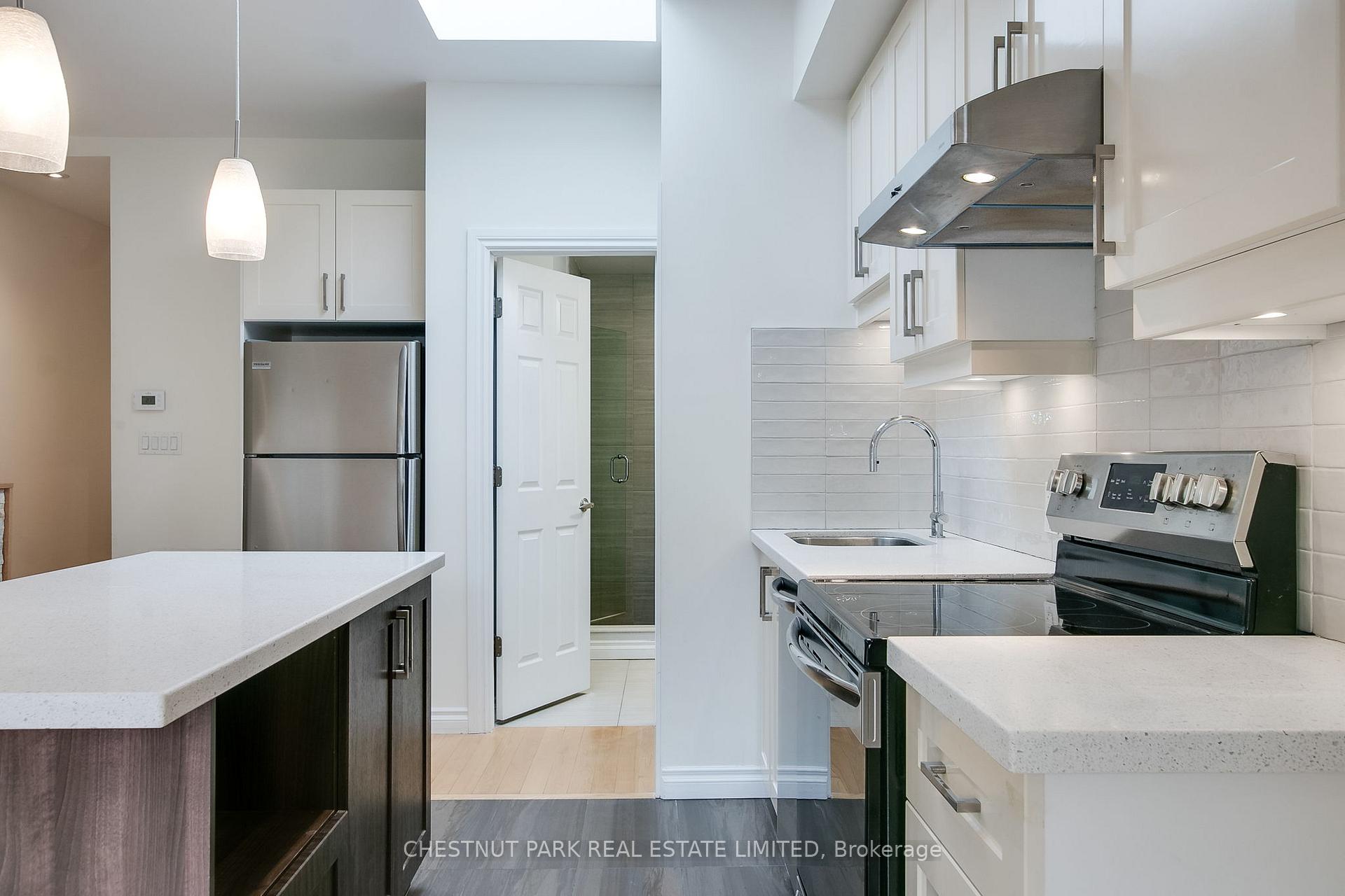Photo 15 of 681 Mount Pleasant Road, Toronto, Mount Pleasant East — HOMEH