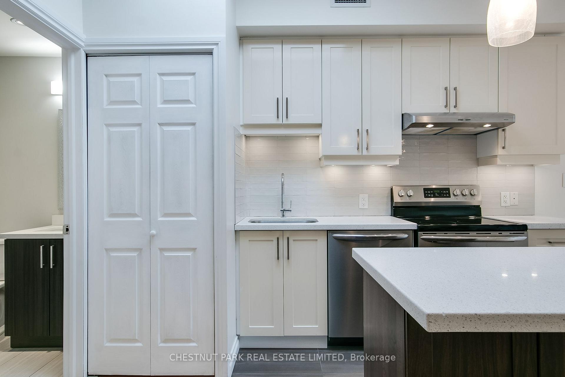 Photo 8 of 681 Mount Pleasant Road, Toronto, Mount Pleasant East — HOMEH