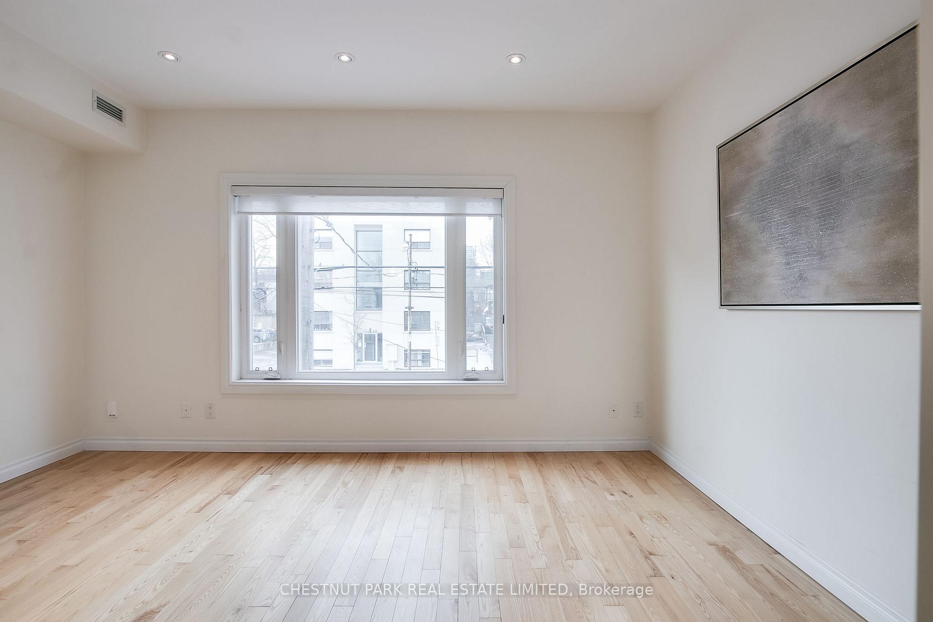 Photo 16 of 681 Mount Pleasant Road, Toronto, Mount Pleasant East — HOMEH