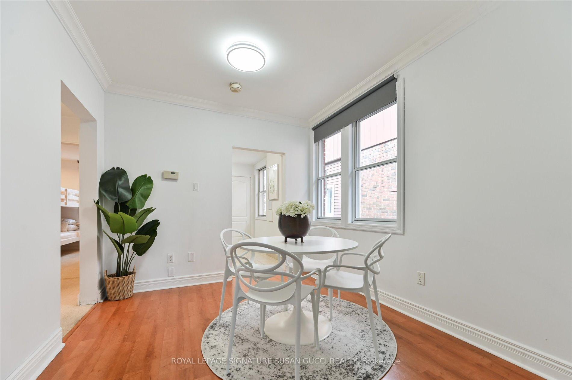 Photo 7 of 44 Crewe Avenue, Toronto, Woodbine-Lumsden — HOMEH