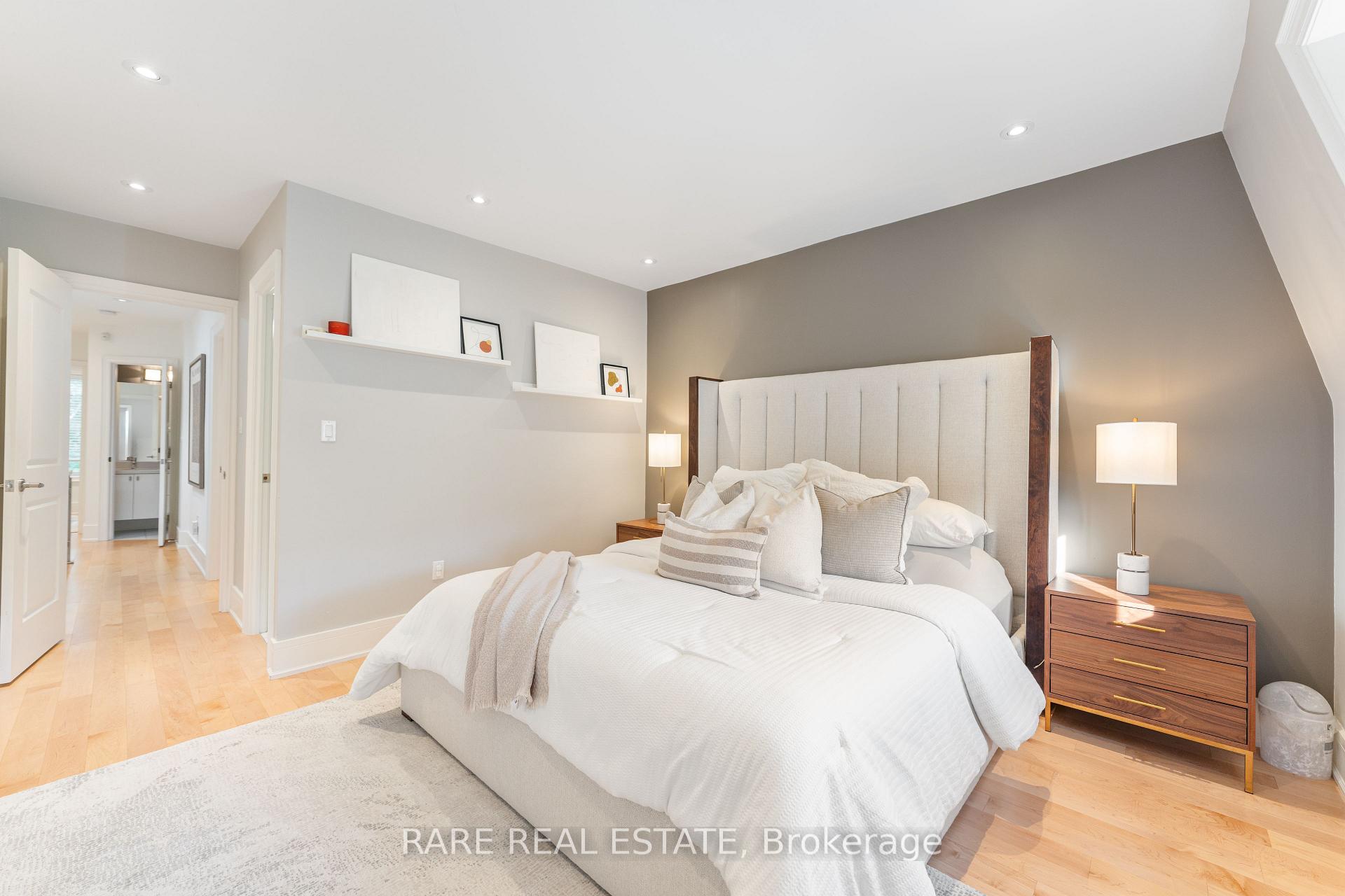 Photo 17 of 322 Logan Avenue, Toronto, South Riverdale — HOMEH