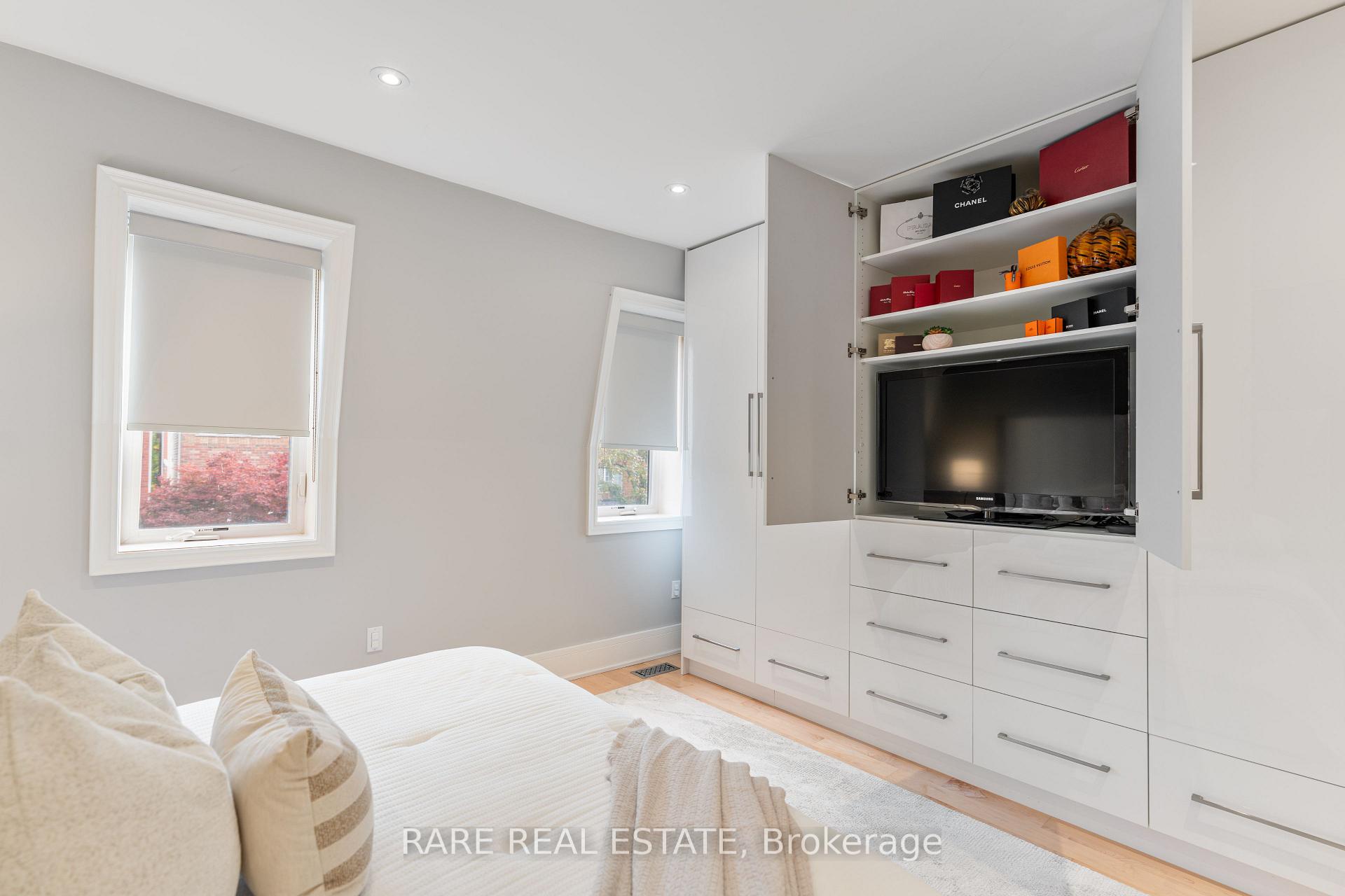 Photo 19 of 322 Logan Avenue, Toronto, South Riverdale — HOMEH