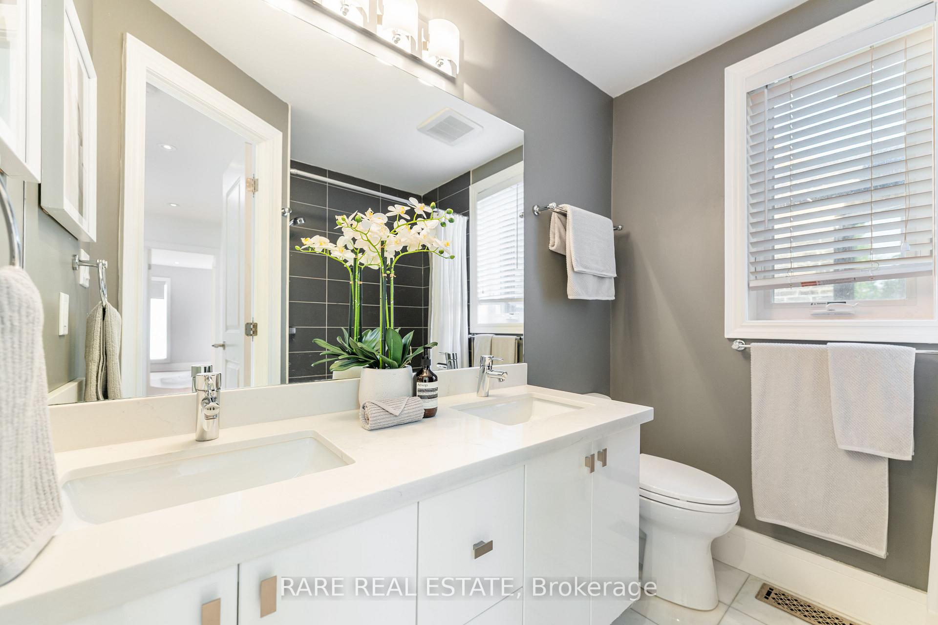 Photo 22 of 322 Logan Avenue, Toronto, South Riverdale — HOMEH