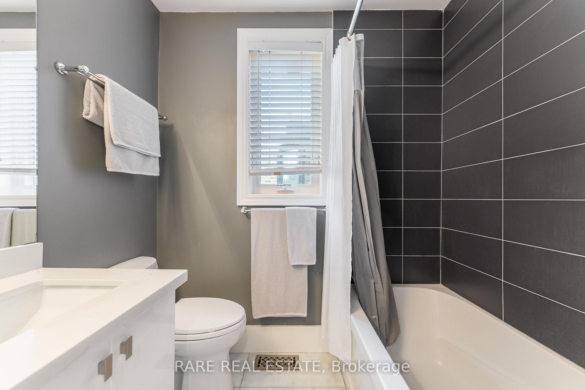 Photo 23 of 322 Logan Avenue, Toronto, South Riverdale — HOMEH