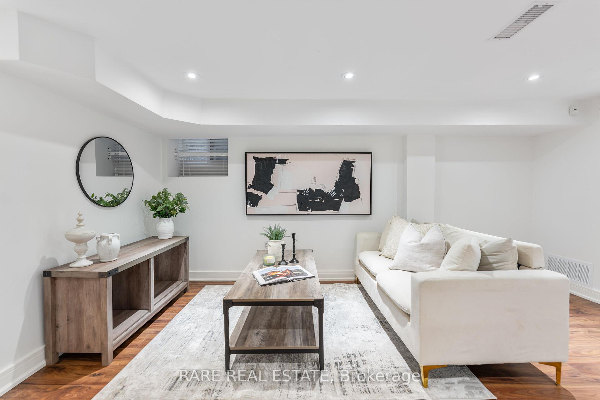 Photo 25 of 322 Logan Avenue, Toronto, South Riverdale — HOMEH