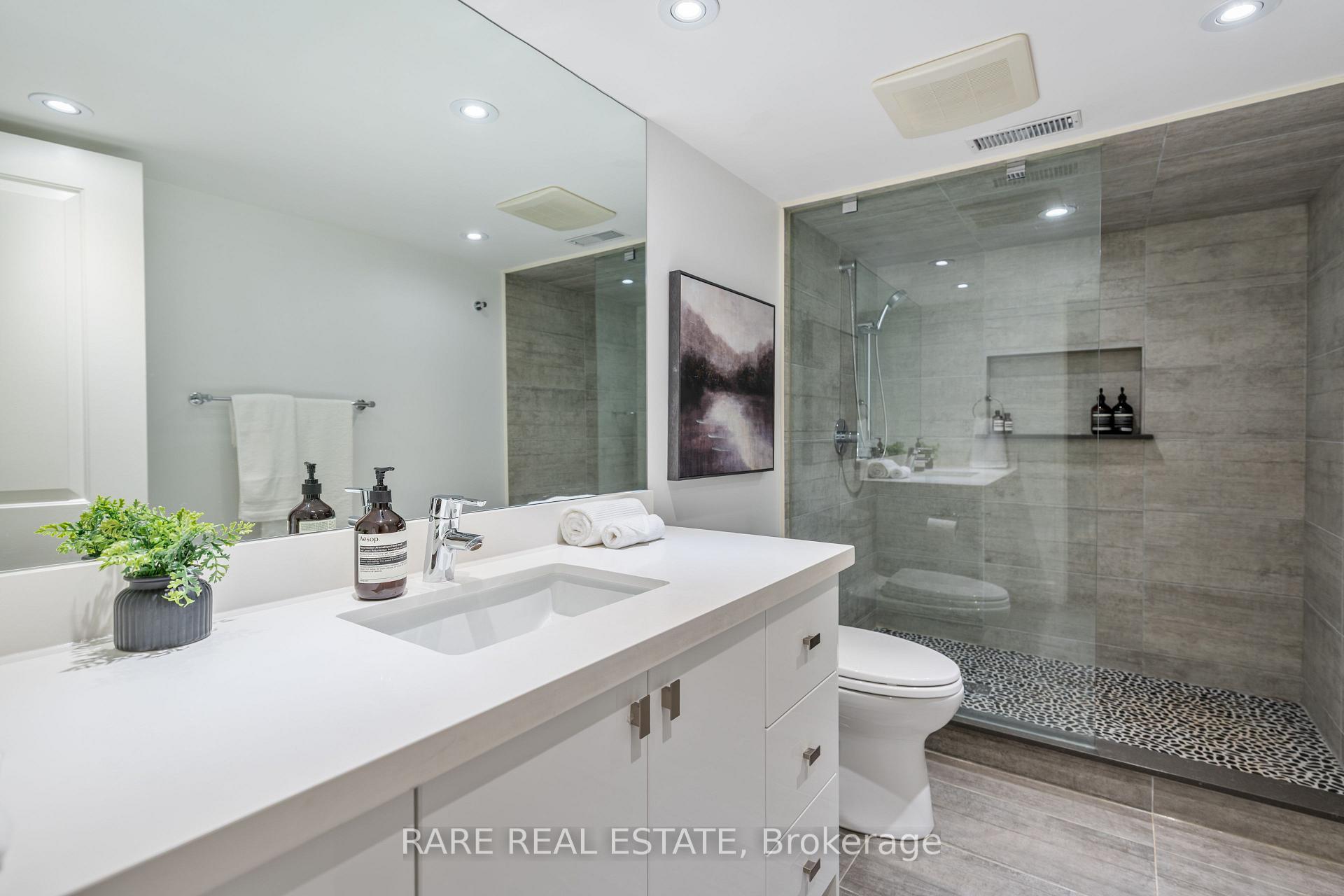 Photo 28 of 322 Logan Avenue, Toronto, South Riverdale — HOMEH