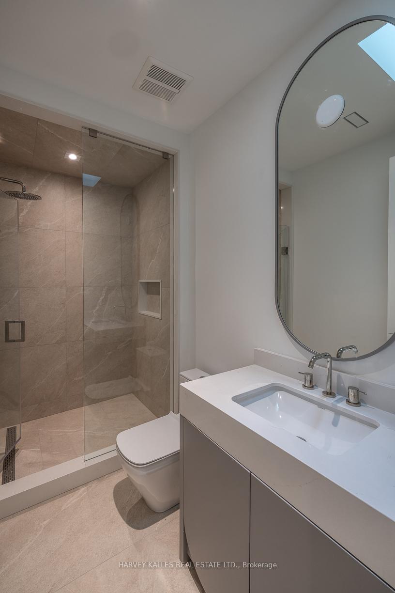 Photo 34 of 88 Lawrence Crescent, Toronto, Lawrence Park South — HOMEH