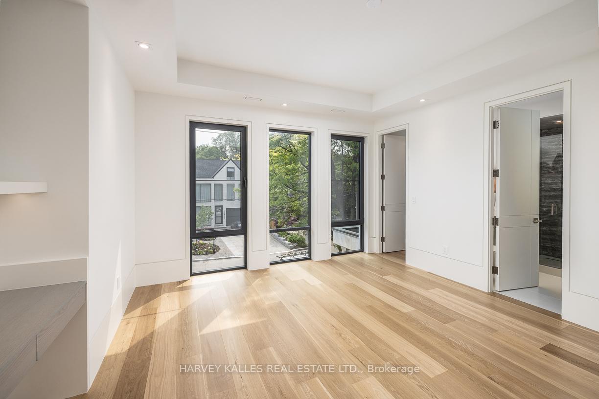 Photo 42 of 88 Lawrence Crescent, Toronto, Lawrence Park South — HOMEH