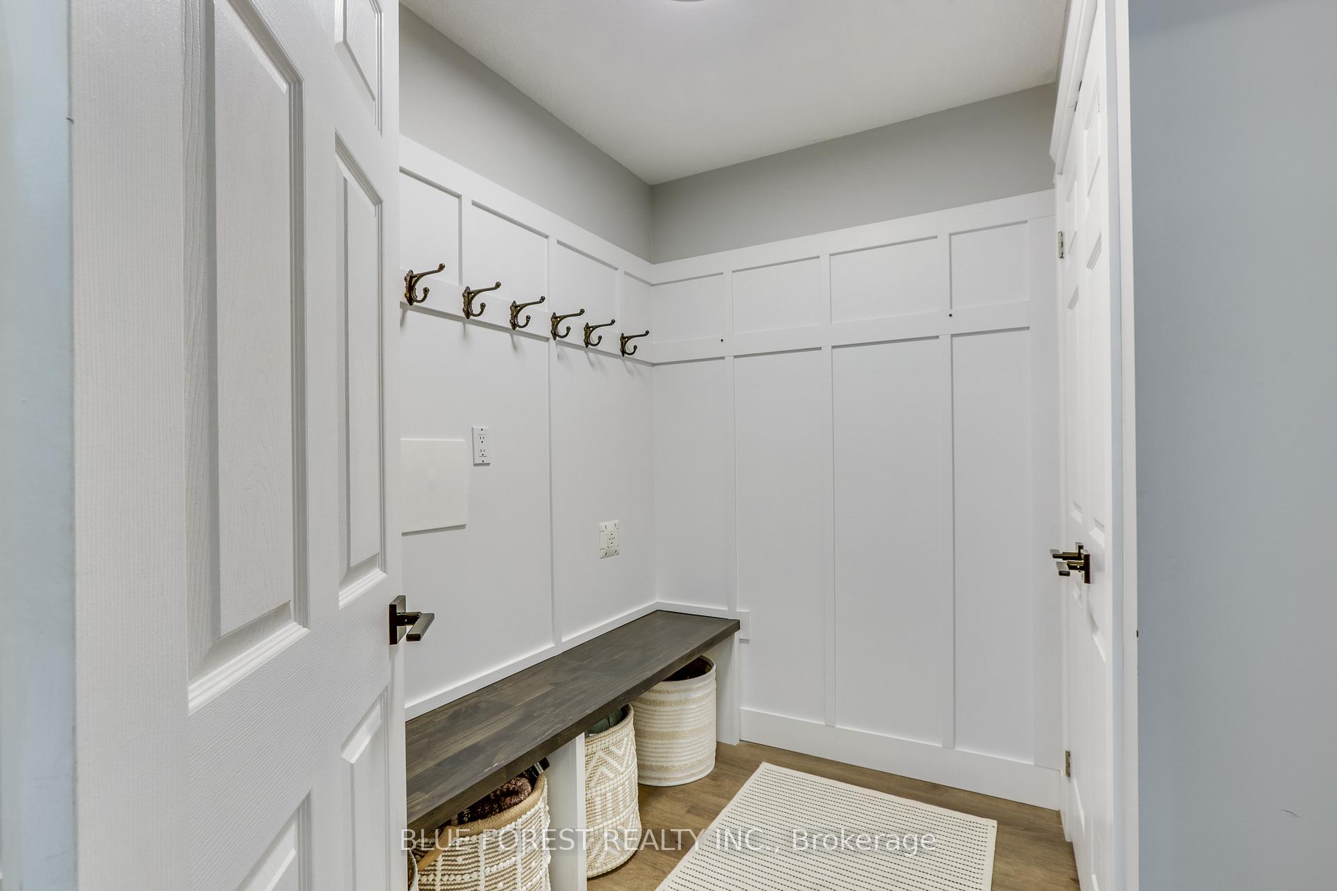 Photo 7 of 512 Darcy Drive, Strathroy-Caradoc, NE — HOMEH