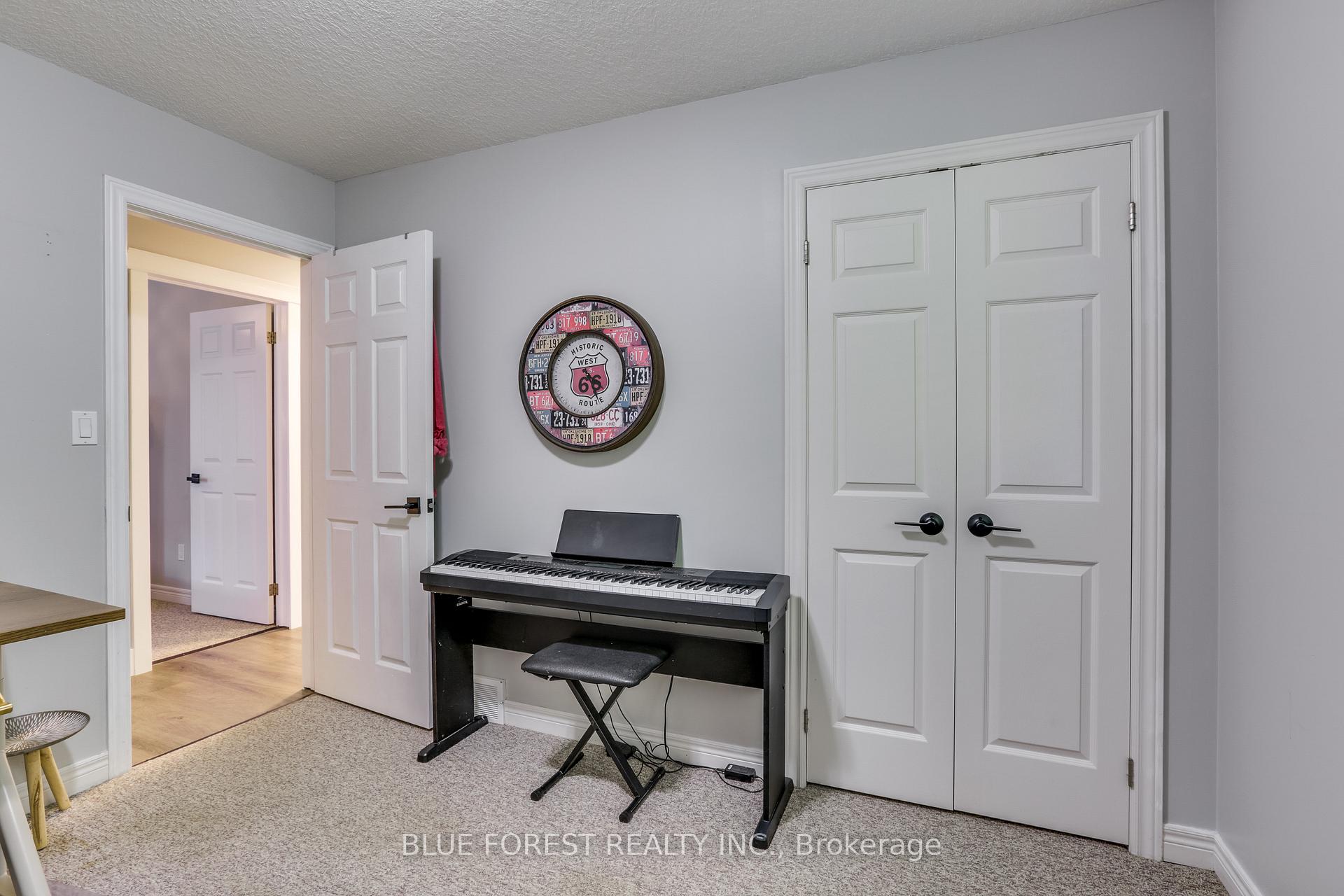 Photo 16 of 512 Darcy Drive, Strathroy-Caradoc, NE — HOMEH