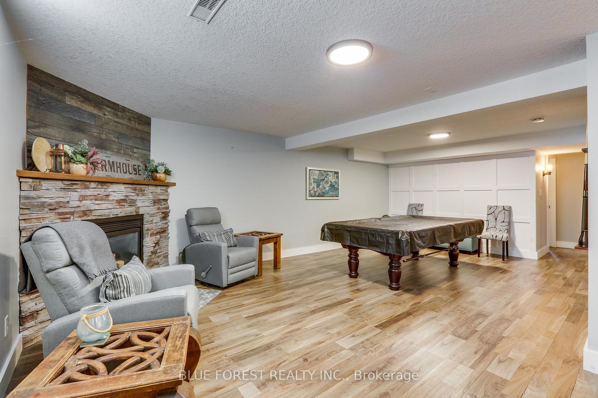 Photo 20 of 512 Darcy Drive, Strathroy-Caradoc, NE — HOMEH