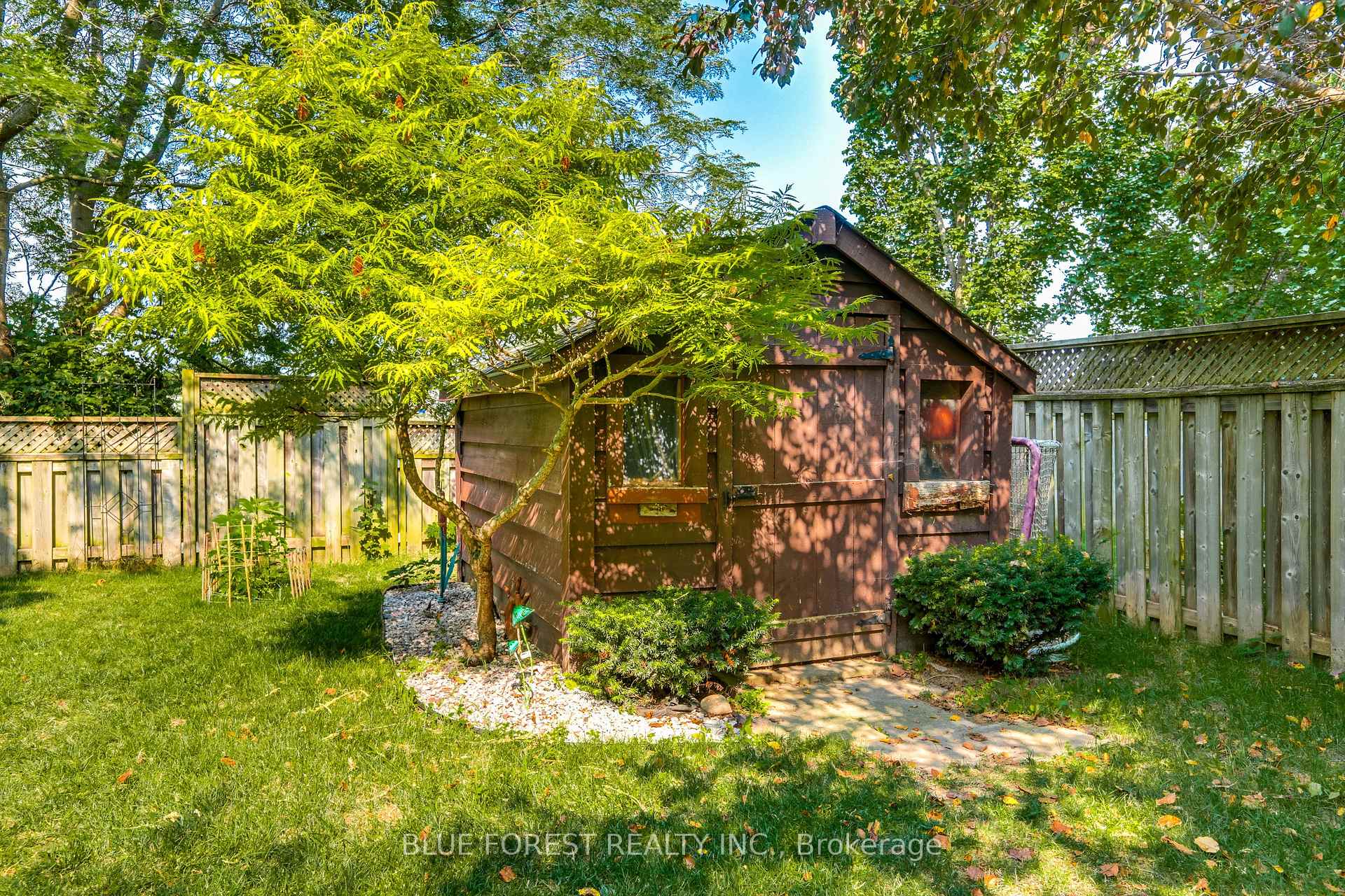 Photo 34 of 512 Darcy Drive, Strathroy-Caradoc, NE — HOMEH