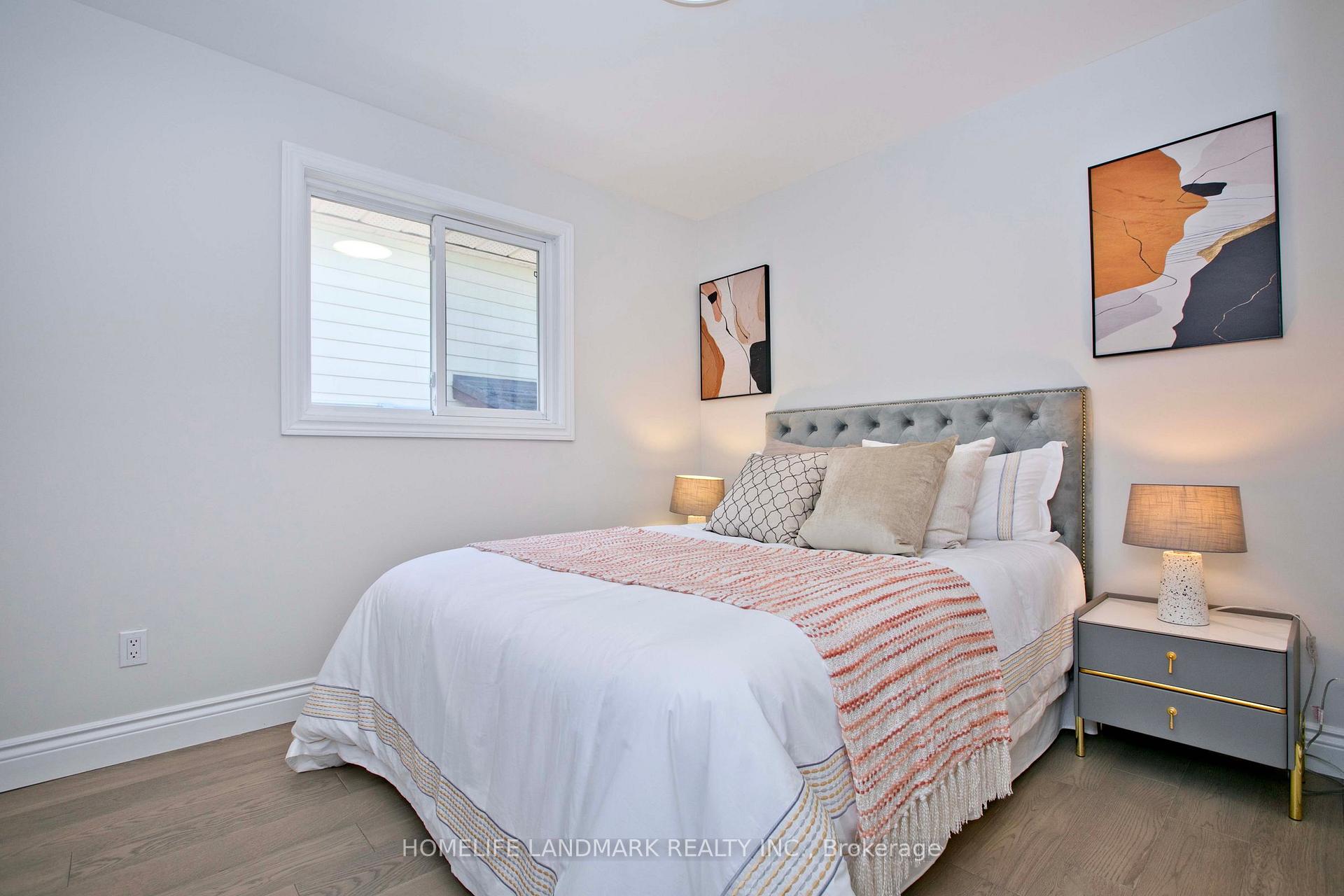 Photo 13 of 39 La Peer Boulevard, Scarborough, L'Amoreaux — HOMEH