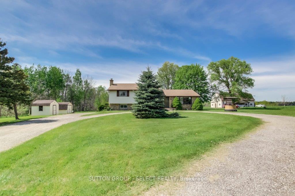 Photo 3 of 17750 Wyton Drive, Thames Centre, Rural Thames Centre — HOMEH