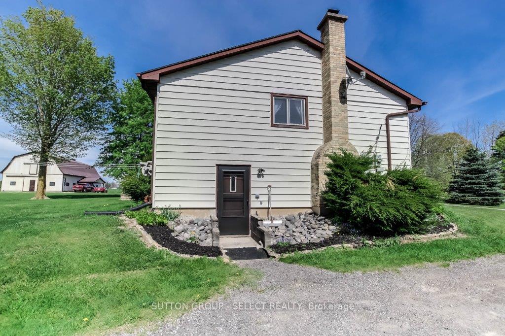 Photo 12 of 17750 Wyton Drive, Thames Centre, Rural Thames Centre — HOMEH