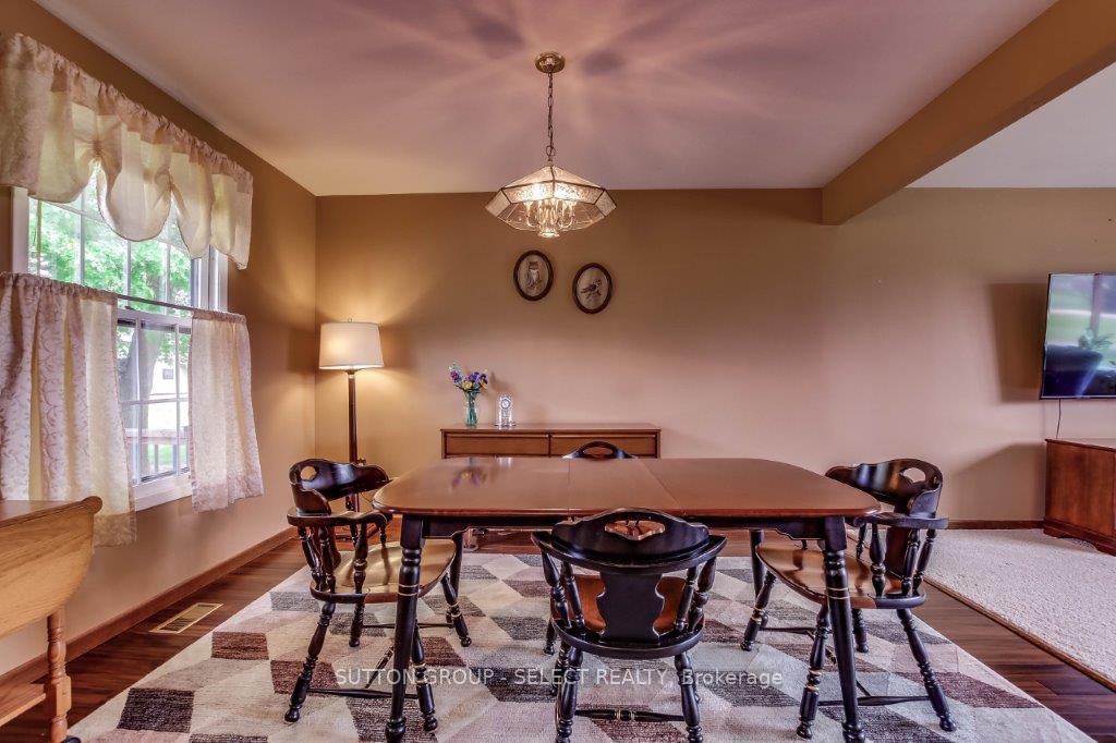 Photo 22 of 17750 Wyton Drive, Thames Centre, Rural Thames Centre — HOMEH