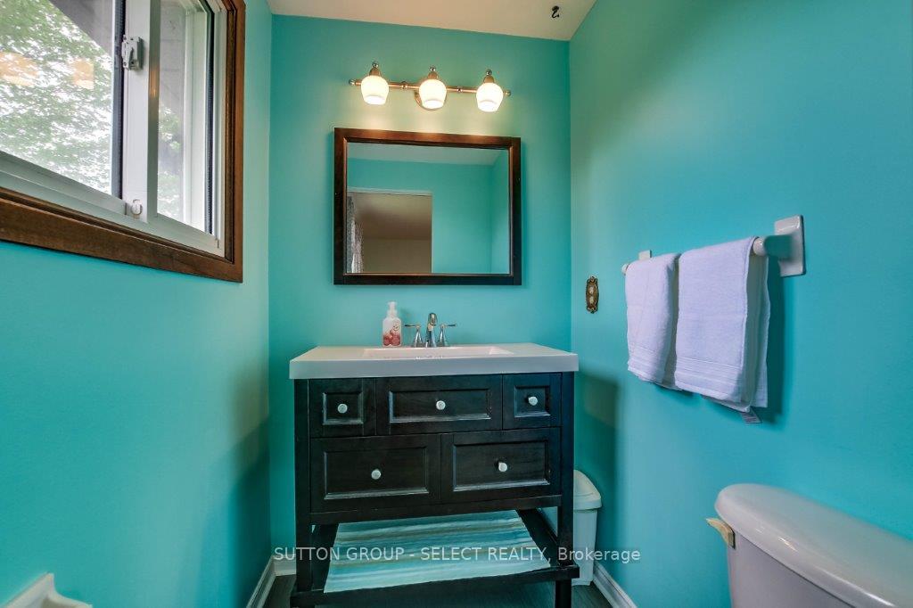 Photo 29 of 17750 Wyton Drive, Thames Centre, Rural Thames Centre — HOMEH