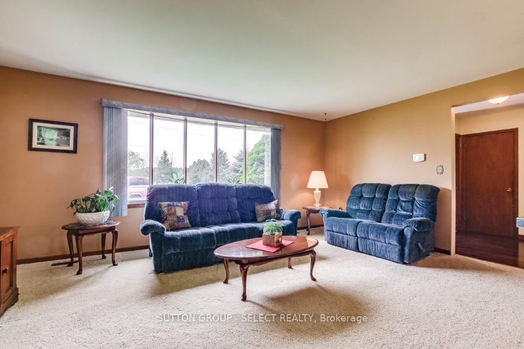 Photo 34 of 17750 Wyton Drive, Thames Centre, Rural Thames Centre — HOMEH