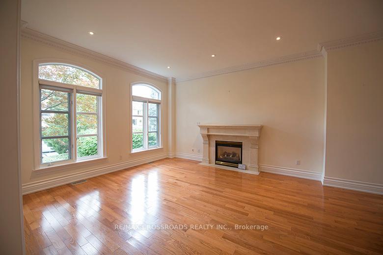 Photo 4 of 133 Woburn Avenue, Toronto, Lawrence Park North — HOMEH