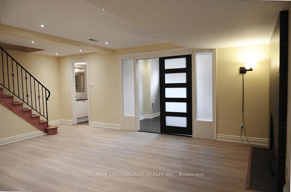 Photo 21 of 133 Woburn Avenue, Toronto, Lawrence Park North — HOMEH