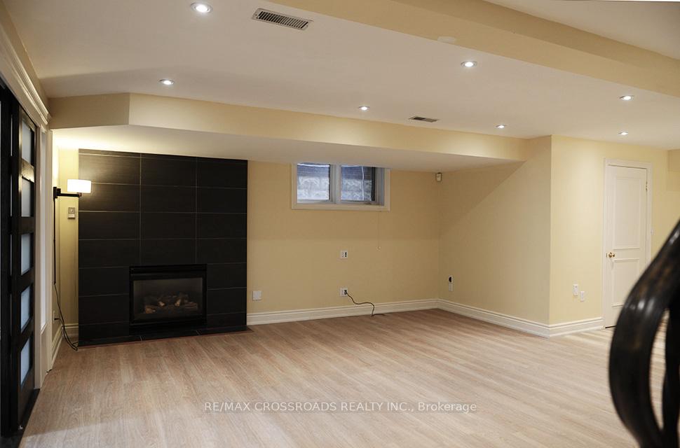 Photo 23 of 133 Woburn Avenue, Toronto, Lawrence Park North — HOMEH