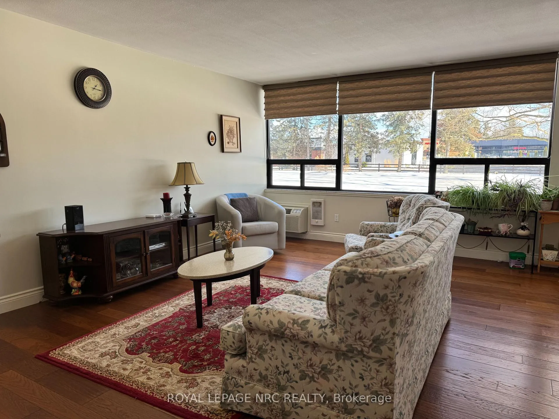 Photo 3 of Unit 102A, 190 Highway 20 W, Pelham, Fonthill — HOMEH