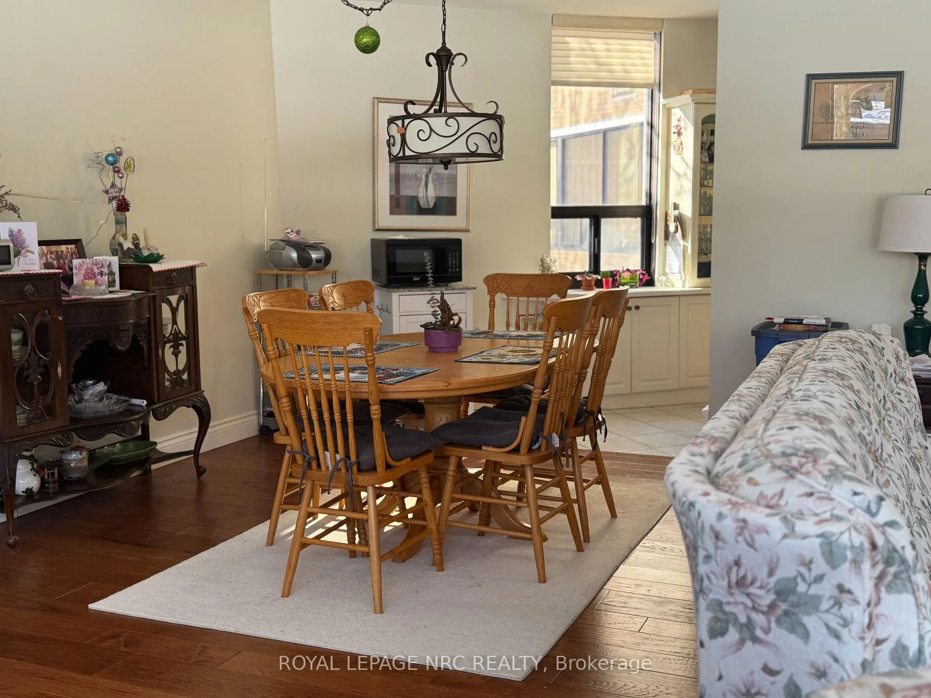 Photo 4 of Unit 102A, 190 Highway 20 W, Pelham, Fonthill — HOMEH