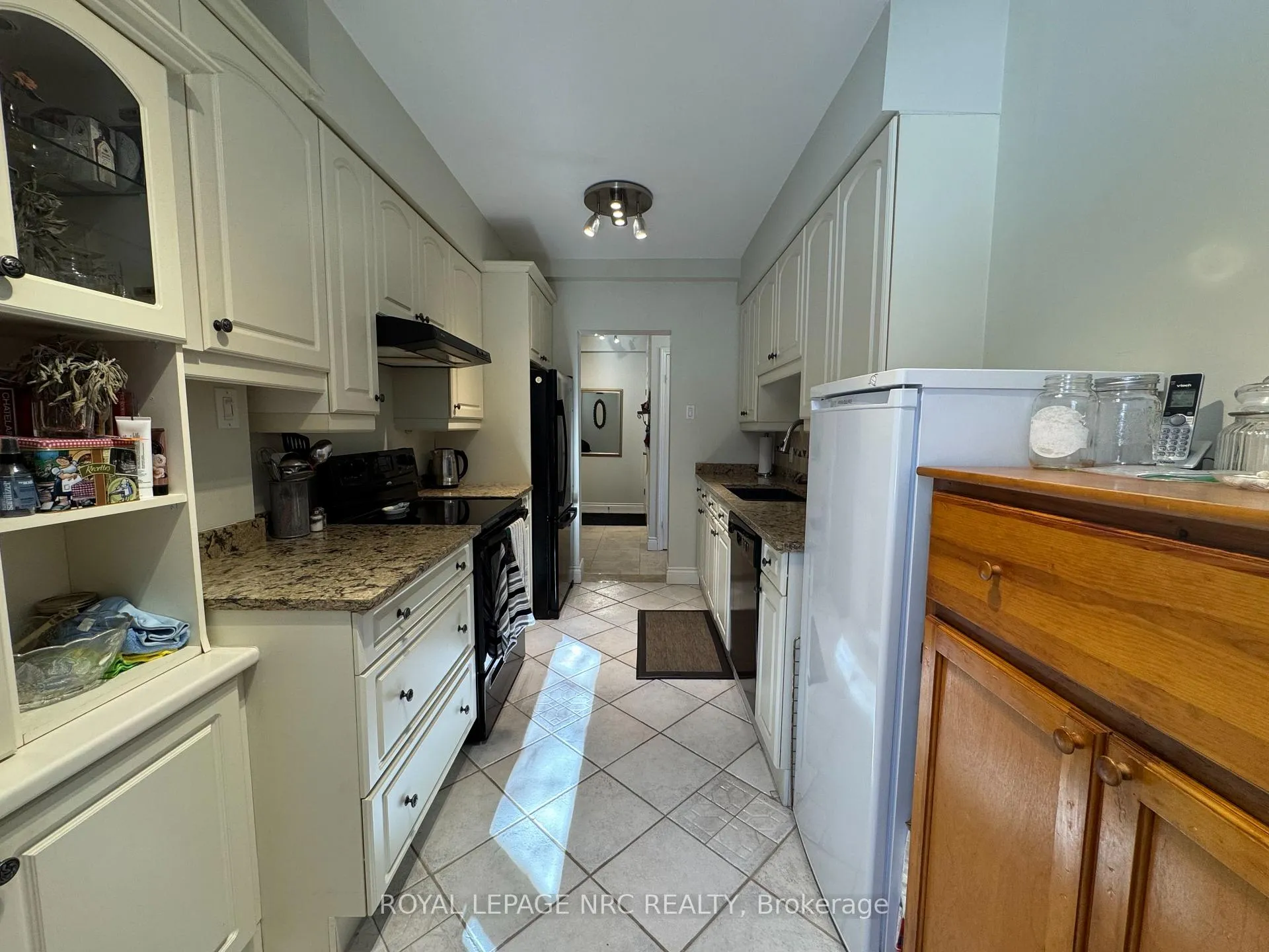 Photo 9 of Unit 102A, 190 Highway 20 W, Pelham, Fonthill — HOMEH