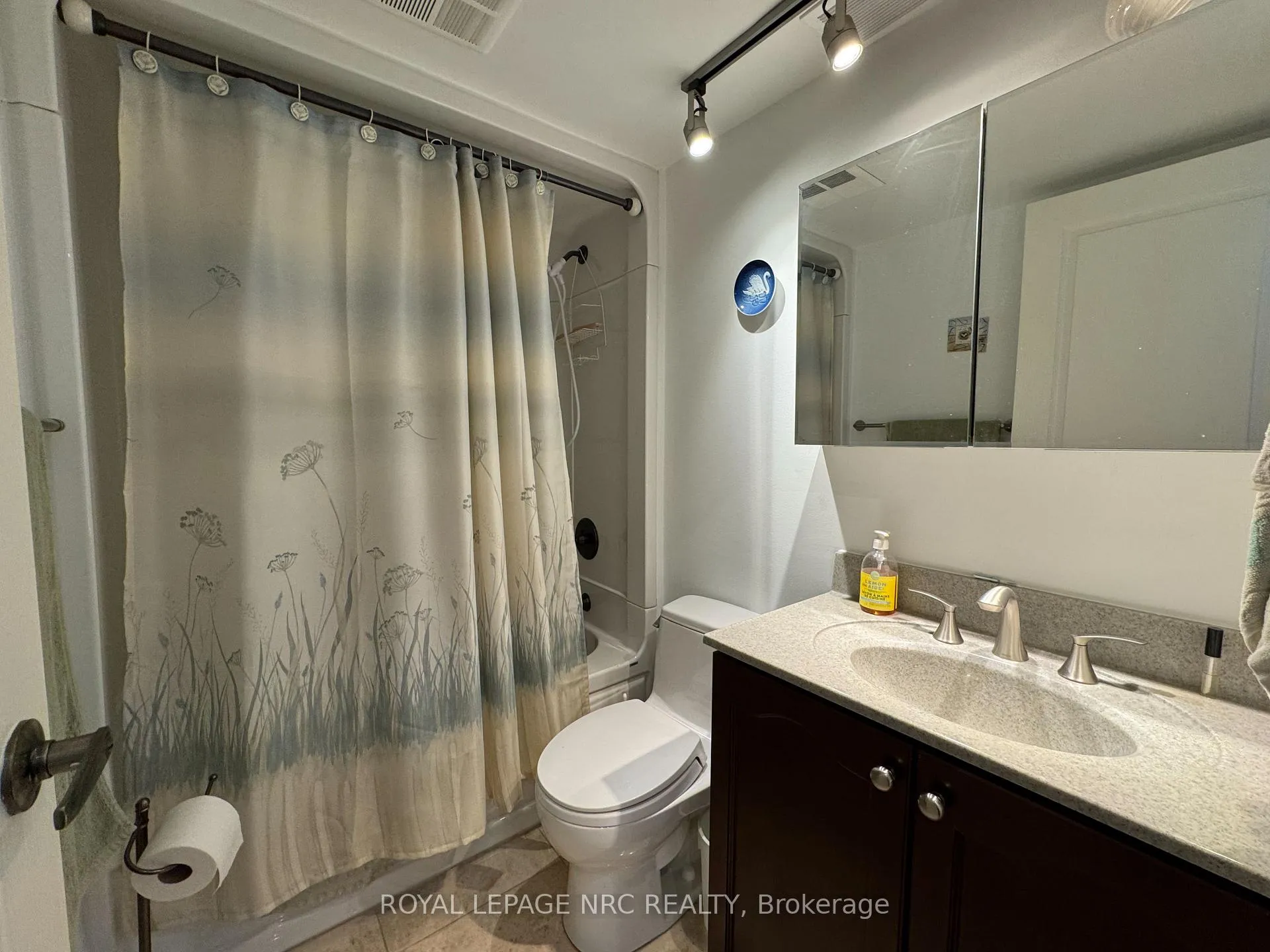Photo 16 of Unit 102A, 190 Highway 20 W, Pelham, Fonthill — HOMEH