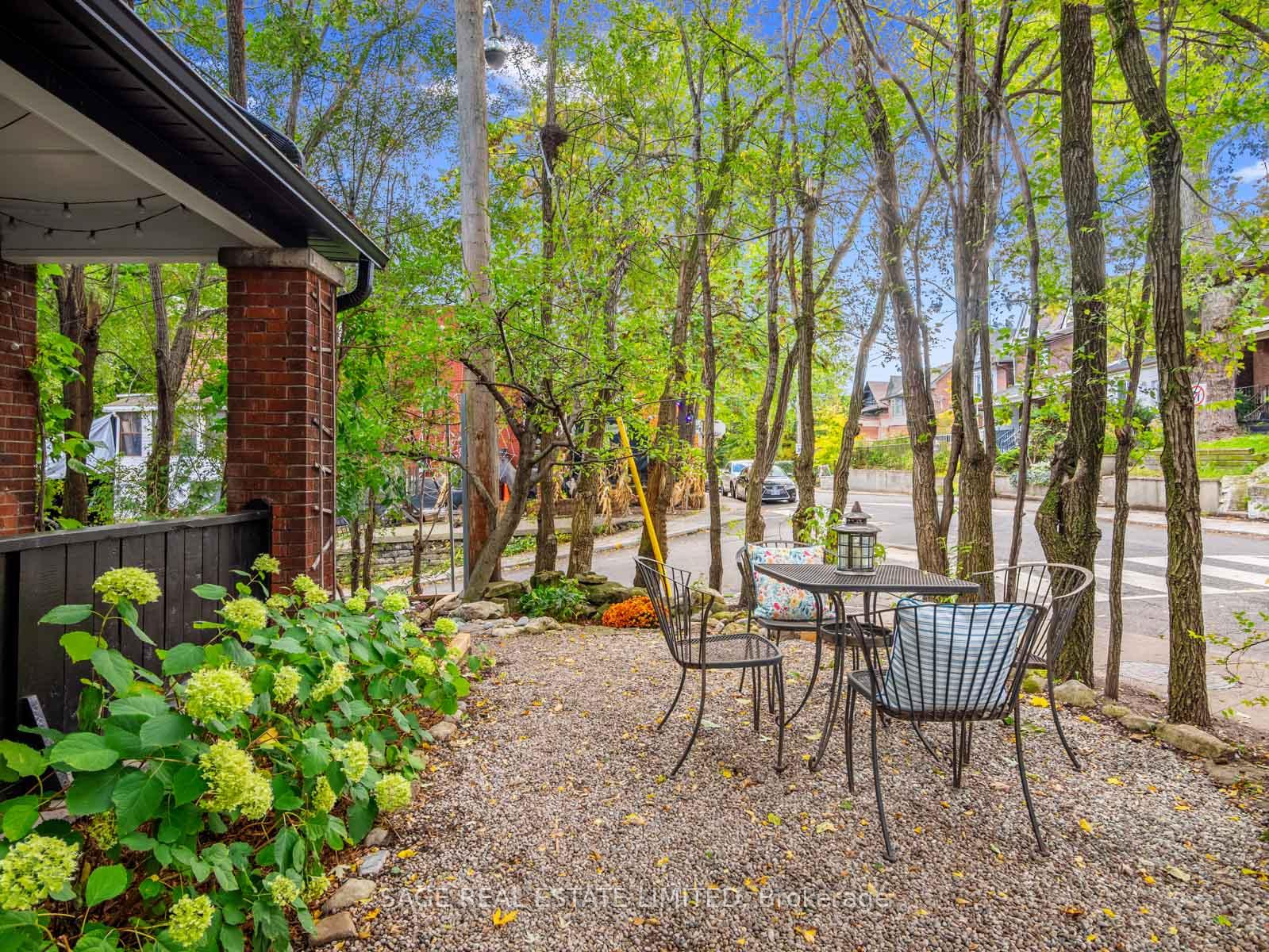 Photo 2 of 439 Leslie Street, Toronto, South Riverdale — HOMEH