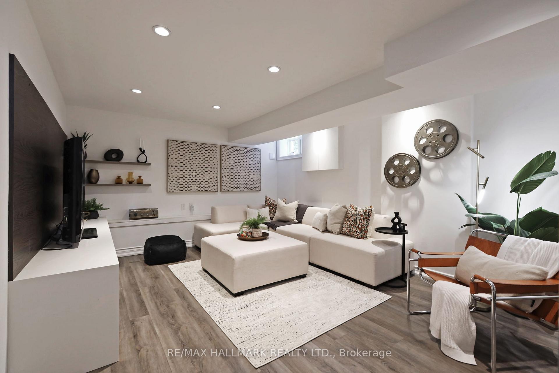 Photo 29 of 242 Springdale Boulevard, Toronto, Danforth Village-East York — HOMEH