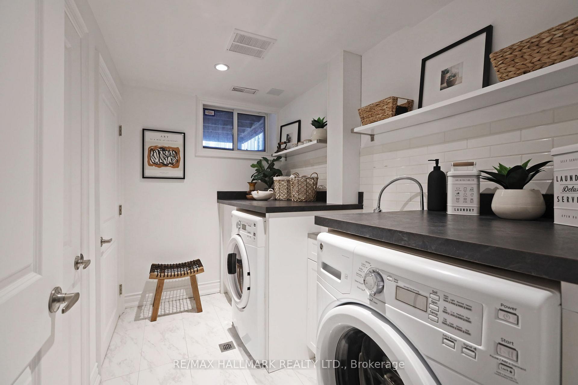 Photo 33 of 242 Springdale Boulevard, Toronto, Danforth Village-East York — HOMEH