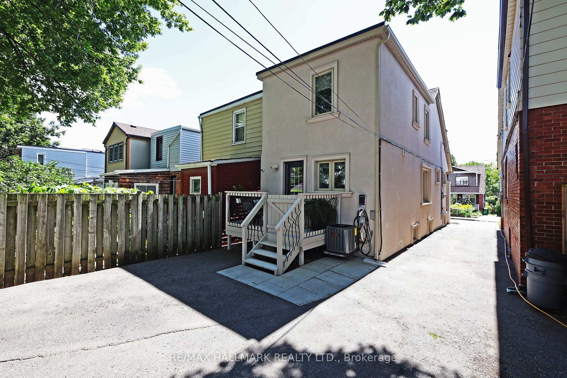 Photo 39 of 242 Springdale Boulevard, Toronto, Danforth Village-East York — HOMEH